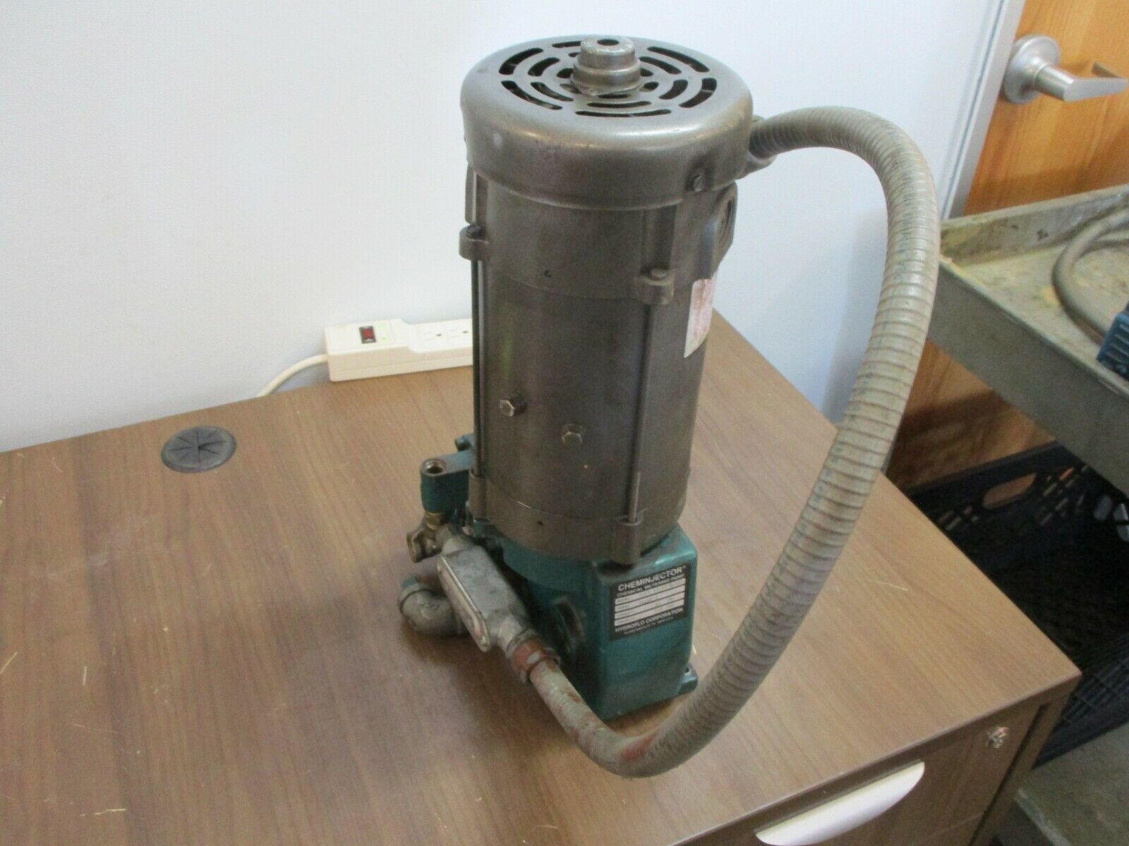 Hydroflo Cheminjector Chemical Metering Pump CJ4T11312-04014 22GPH 100 PSIG Used