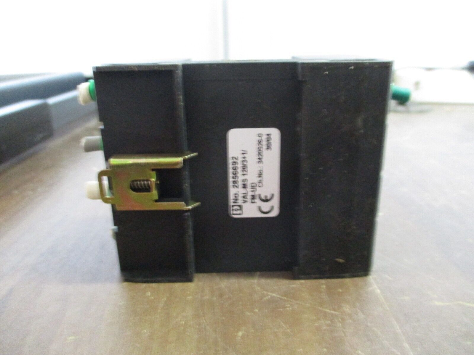 Phoenix Contact Surge Arrester Base VAL-MS 120/3+1/FM-UD Used
