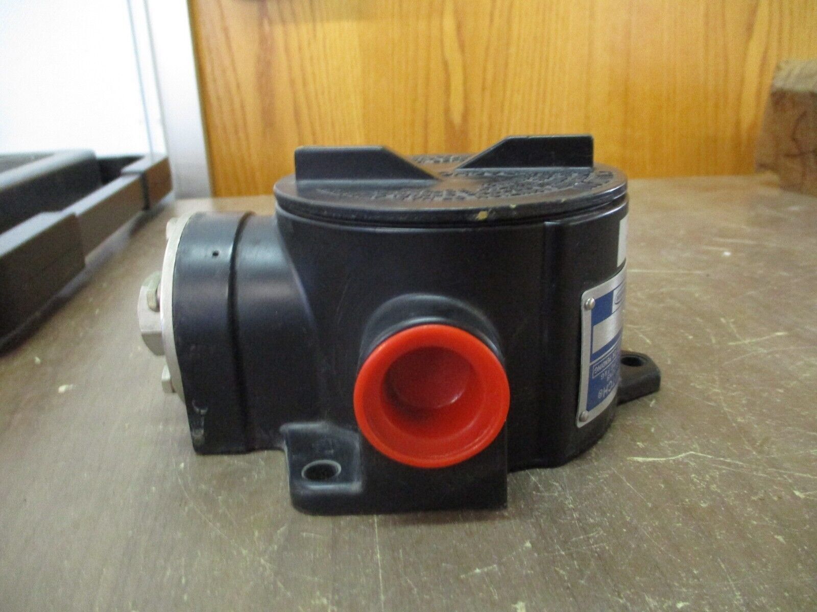 Ashcroft Snap Action Switch B764B 15PSI *Damaged Box* New Surplus