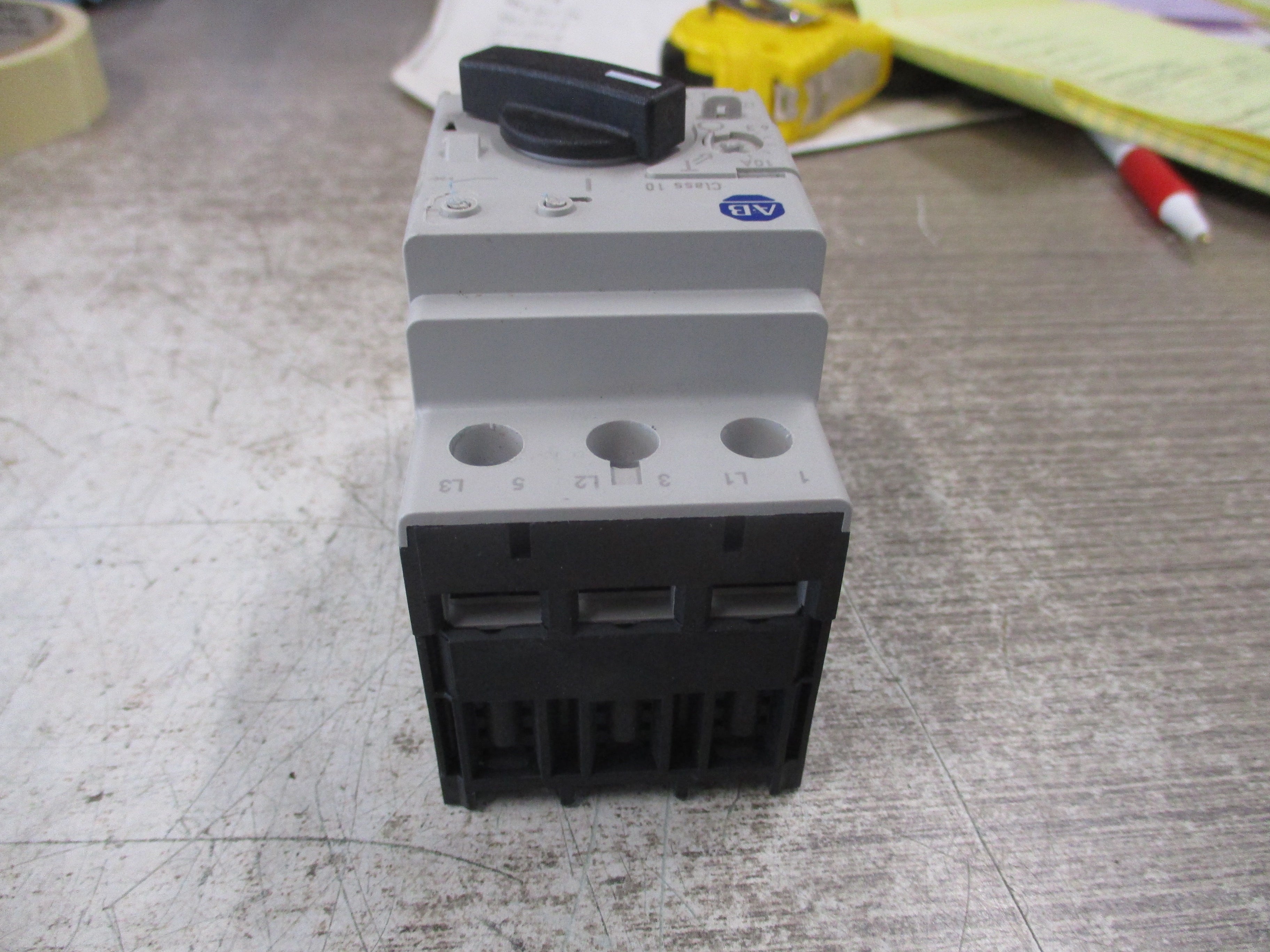 Allen-Bradley Manual Motor Protector 140M-C2E-C10 Trip: 6.3-10A Used