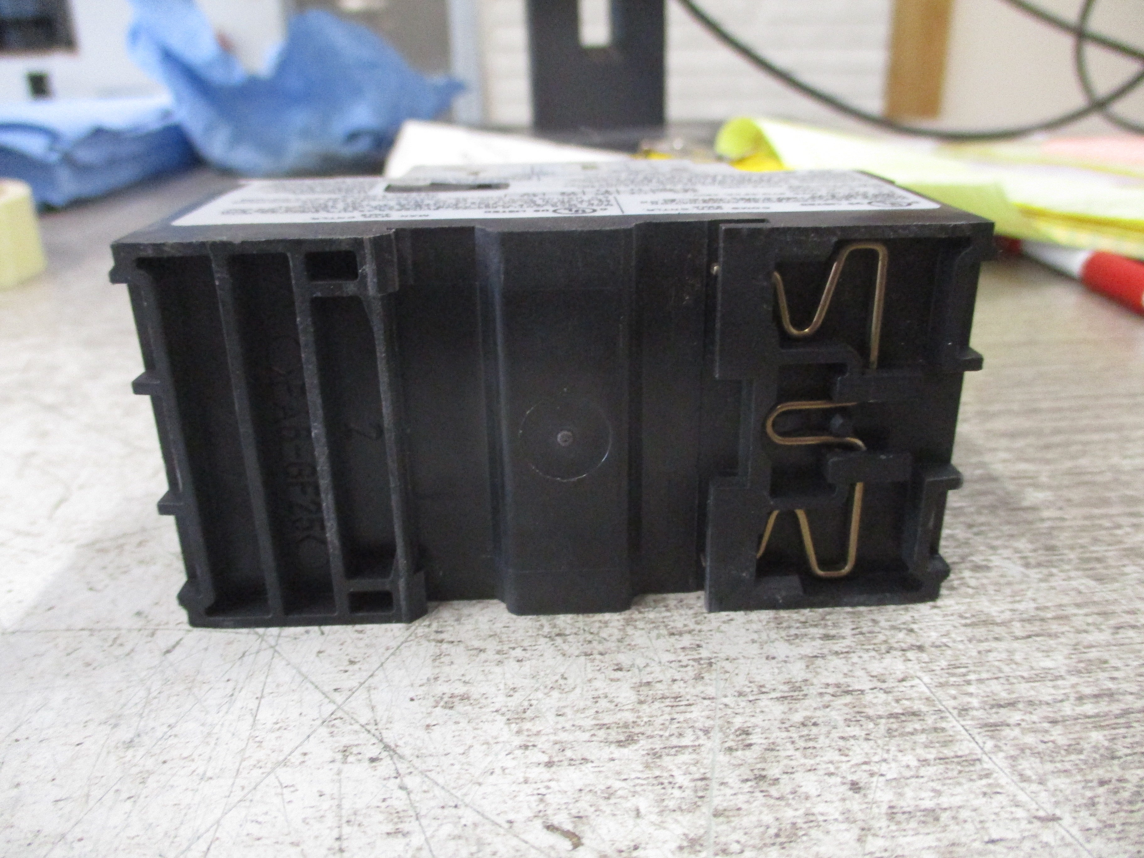 Allen-Bradley Manual Motor Protector 140M-C2E-C10 Trip: 6.3-10A Used