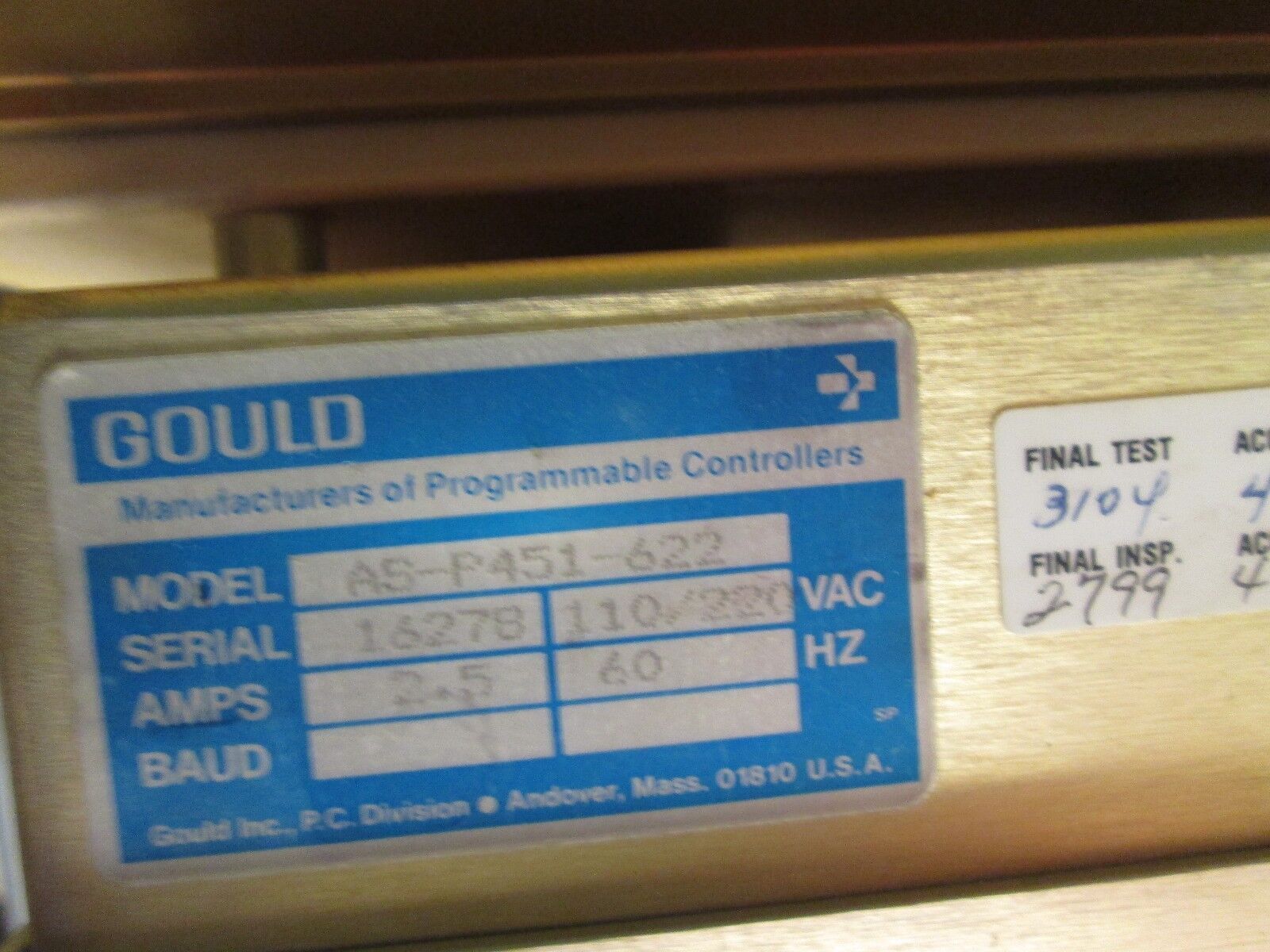 Modicon Remote I/O Processor P451 200 series Input: 115/230 VAC