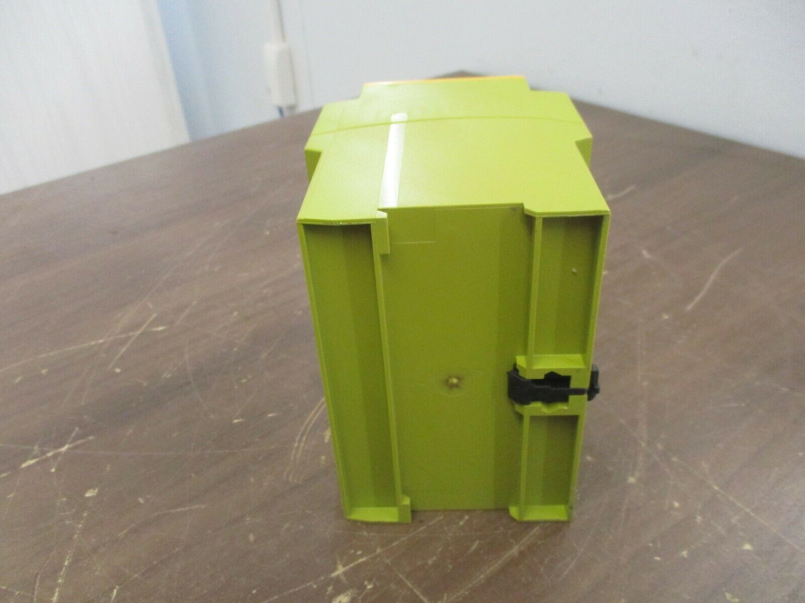 Pilz PU3Z 3N/O / 1N/C Safety Relay 775500 120VAC 12VA 50-60Hz Used