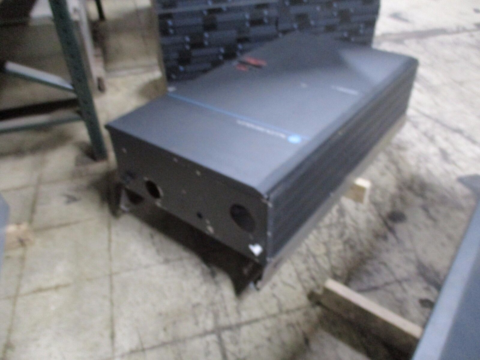 Allen-Bradley 1336VT AC Drive 1336VT-B125-EAT-FA2-L3-S1 125HP Used