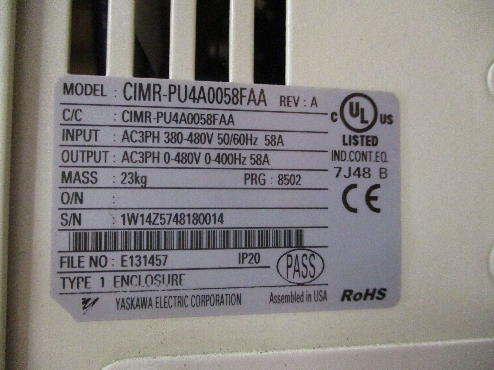 Yaskawa P1000 AC Drive CIMR-PU4A0058FAA Rev. A 40HP 3Ph w/ Keypad Used