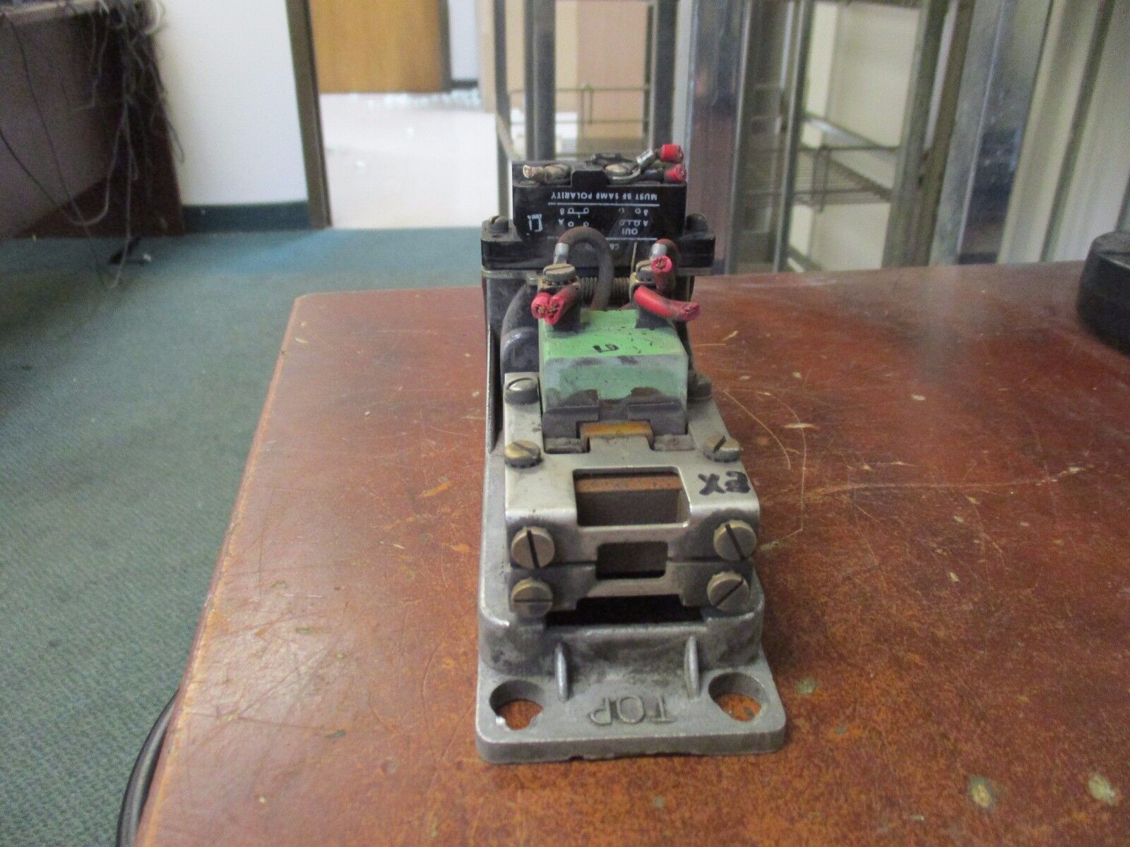 GE Time Delay Relay CR2820B110AA2 110V Coil Range: 1/5-180sec Used