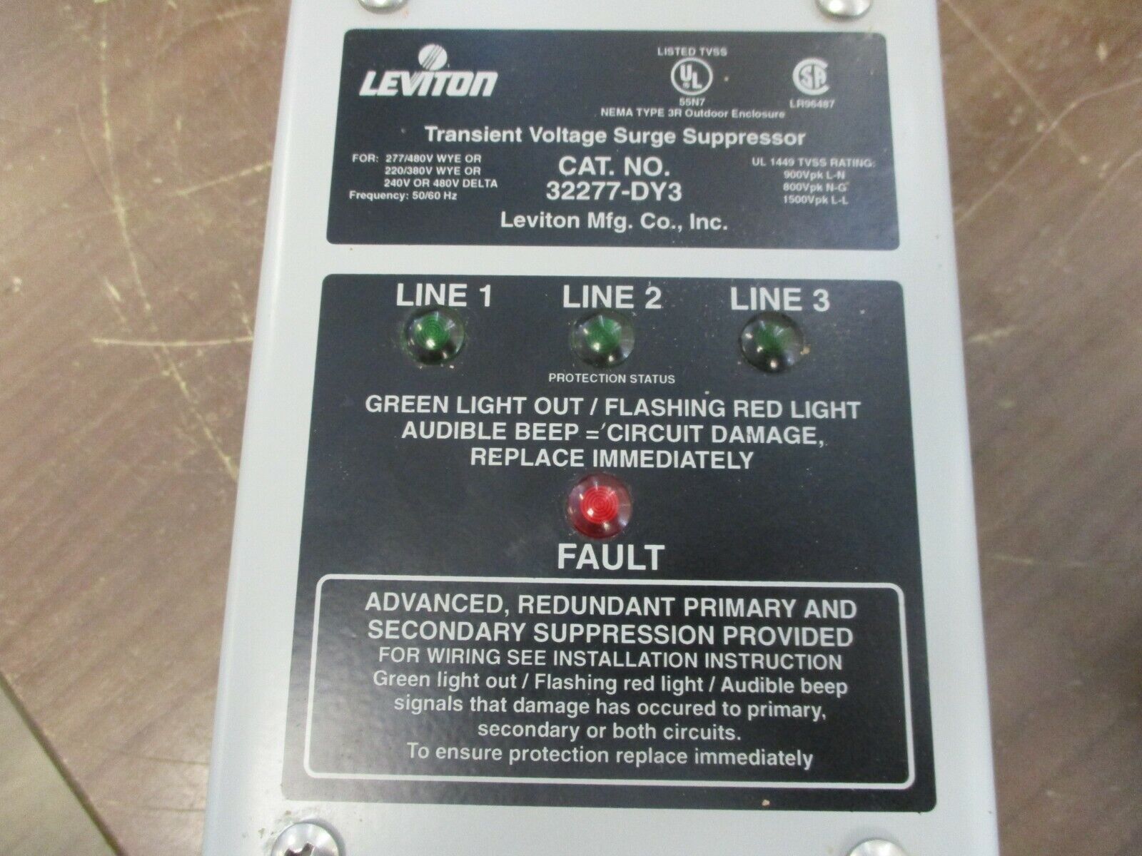 Leviton 3R Surge Protector 32277-DY3 277/480VY 240/480V 50/60Hz Used