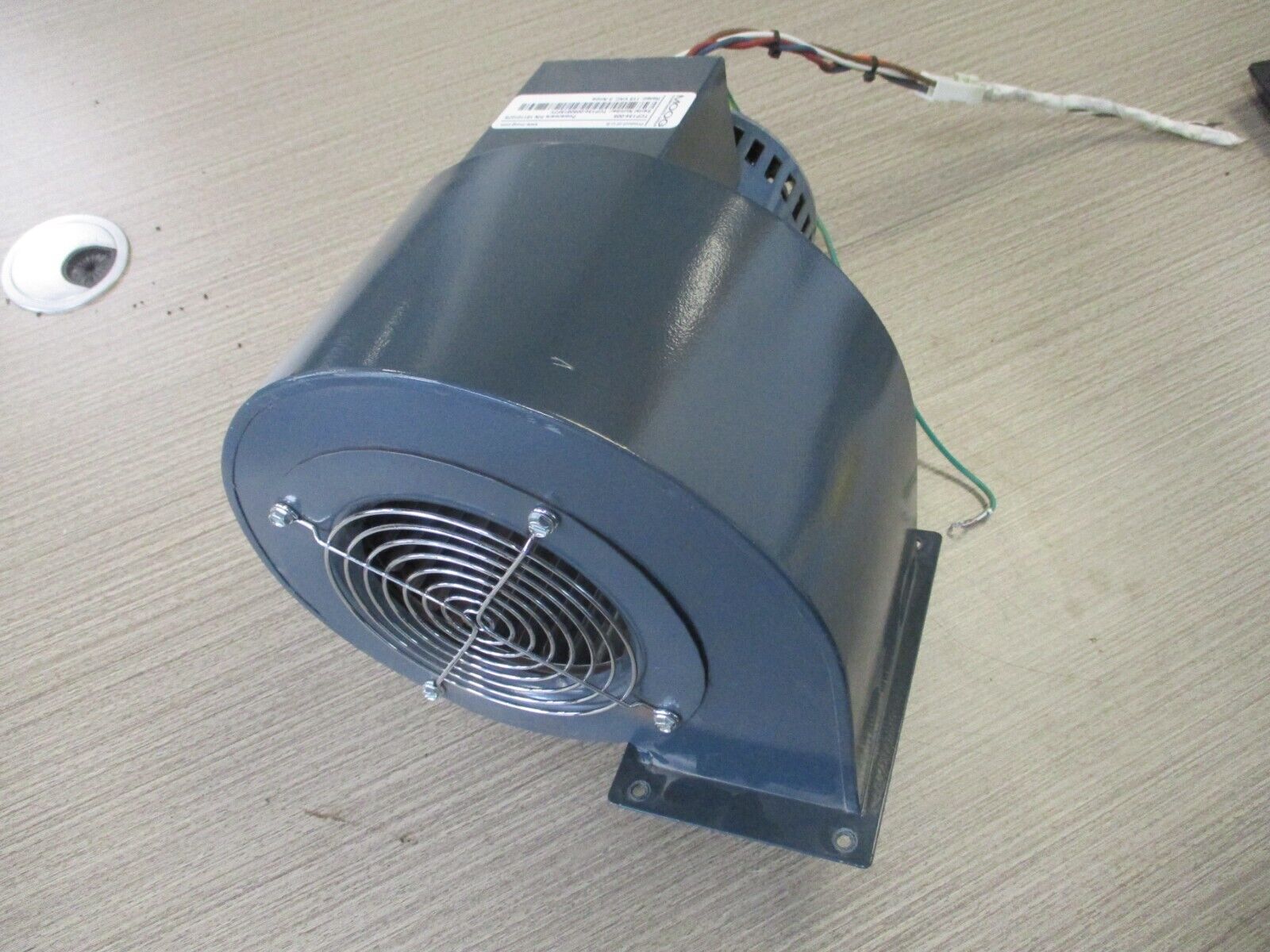 Moog Centrifugal Blower TCP 134-005 115VAC #A 1/4 HP 3300RPM Used.