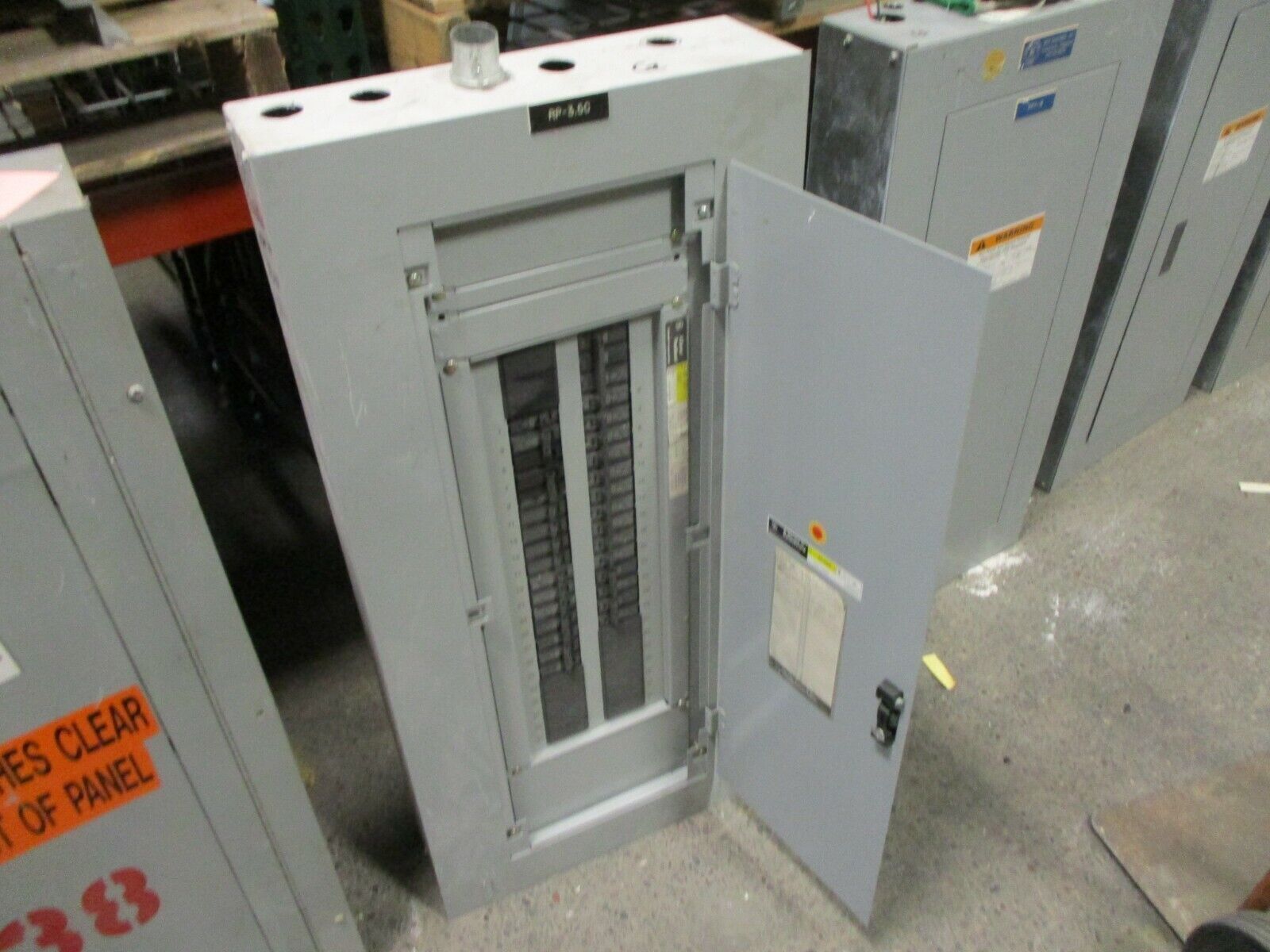 GE Main Breaker Circuit Breaker Panel AQF3421ATX 125A Max 120/208 3Ph 4W Used