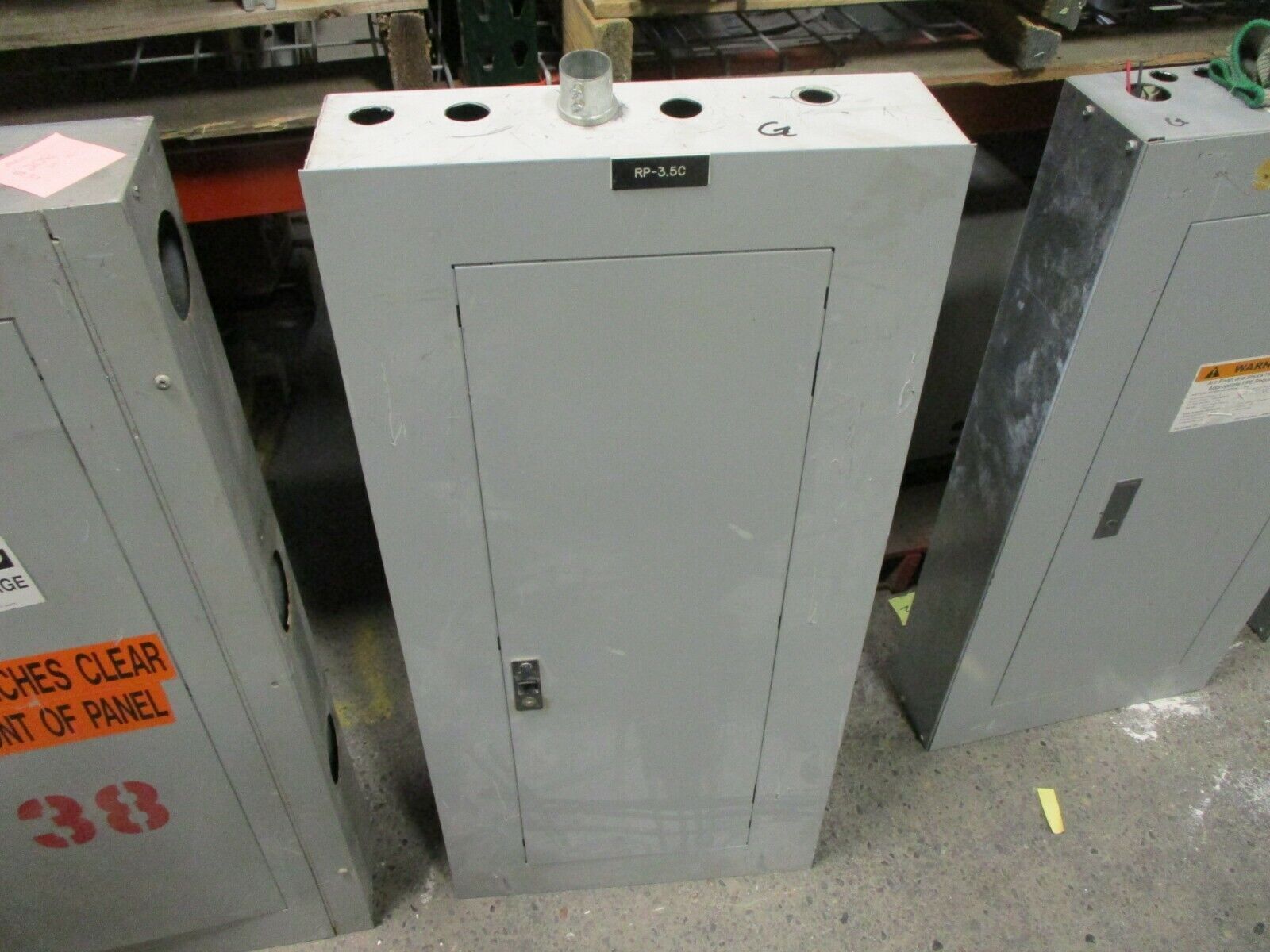 GE Main Breaker Circuit Breaker Panel AQF3421ATX 125A Max 120/208 3Ph 4W Used