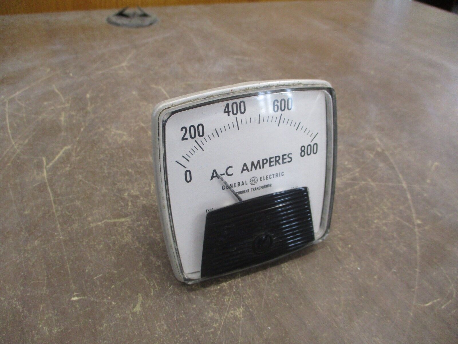 GE AC Ammeter 50-162141LSSN2 Range: 0-800A Used