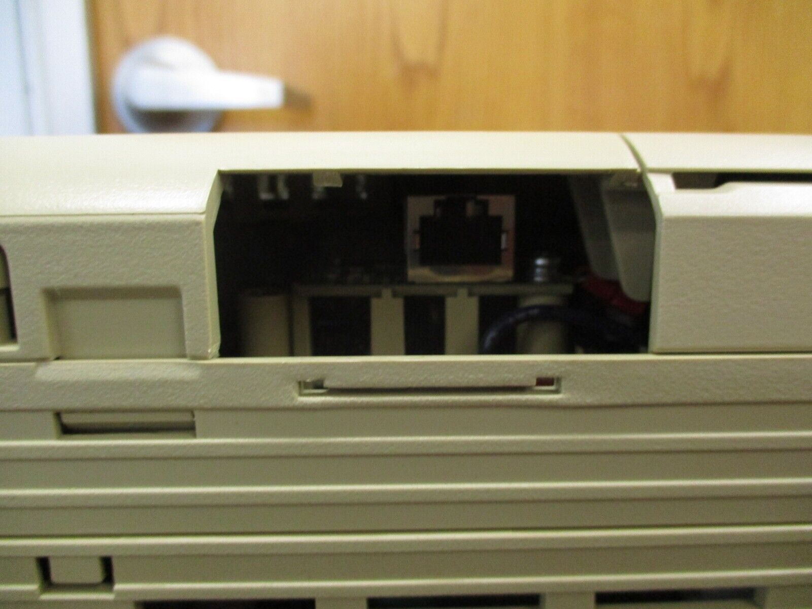 Yaskawa A1000 AC Drive CIMR-AU4A0011FAA Rev. D 7.5HP 3Ph w/ Keypad Used
