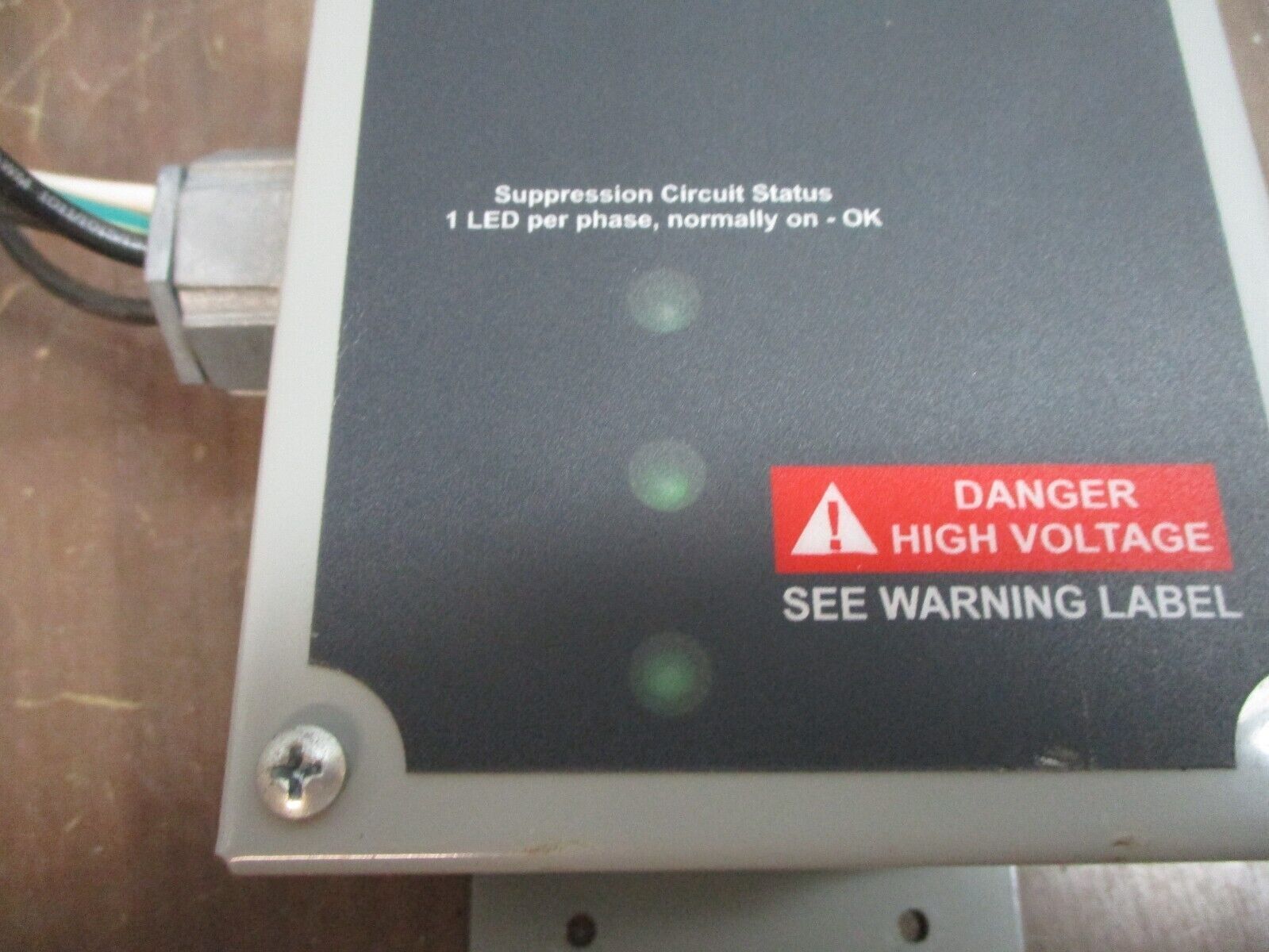 Eaton Surge Protective Device EQX080-3Y201 240/277/480V 60Hz MCOV: 320V Used