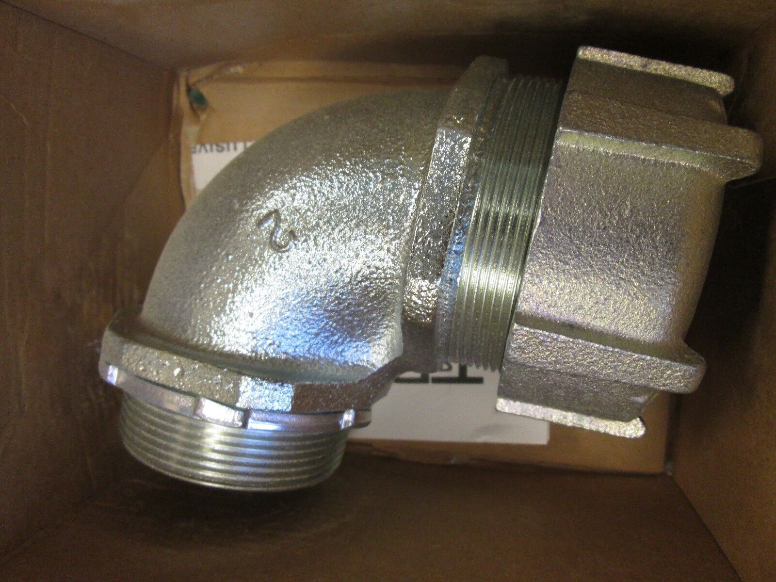 Thomas & Betts Liquidtight 90 Degree Connector 5257 Size 2" New Surplus