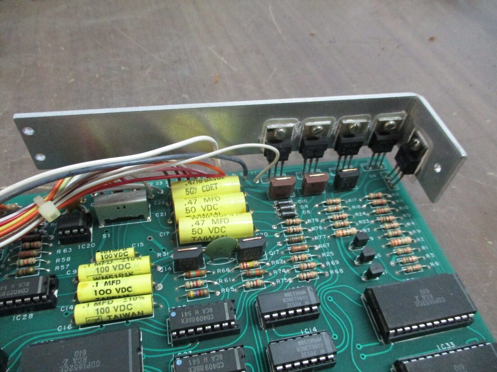 Misc. Brand LAC-2 186 Control Board 06-1873-018 Rev. K Used