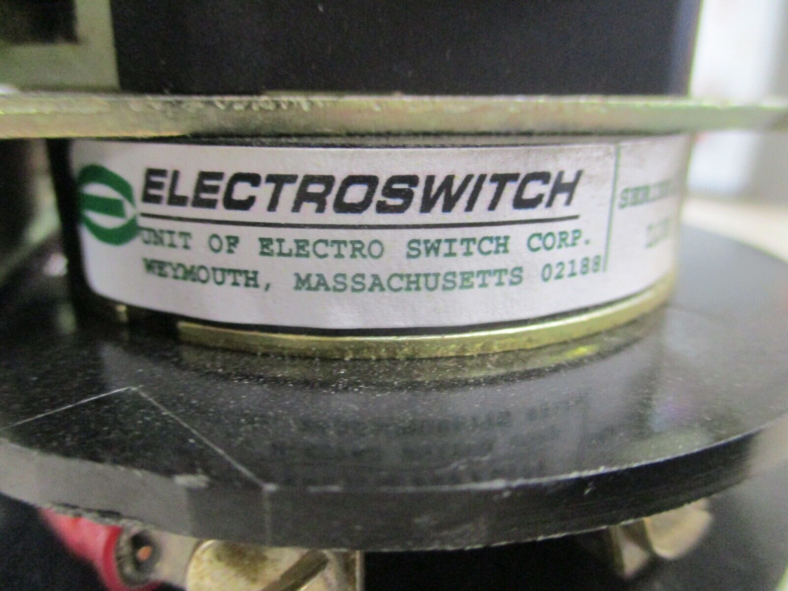 Electroswitch Lock-out Relay Rotary Switch 7803D Ser. 24 125VDC Used