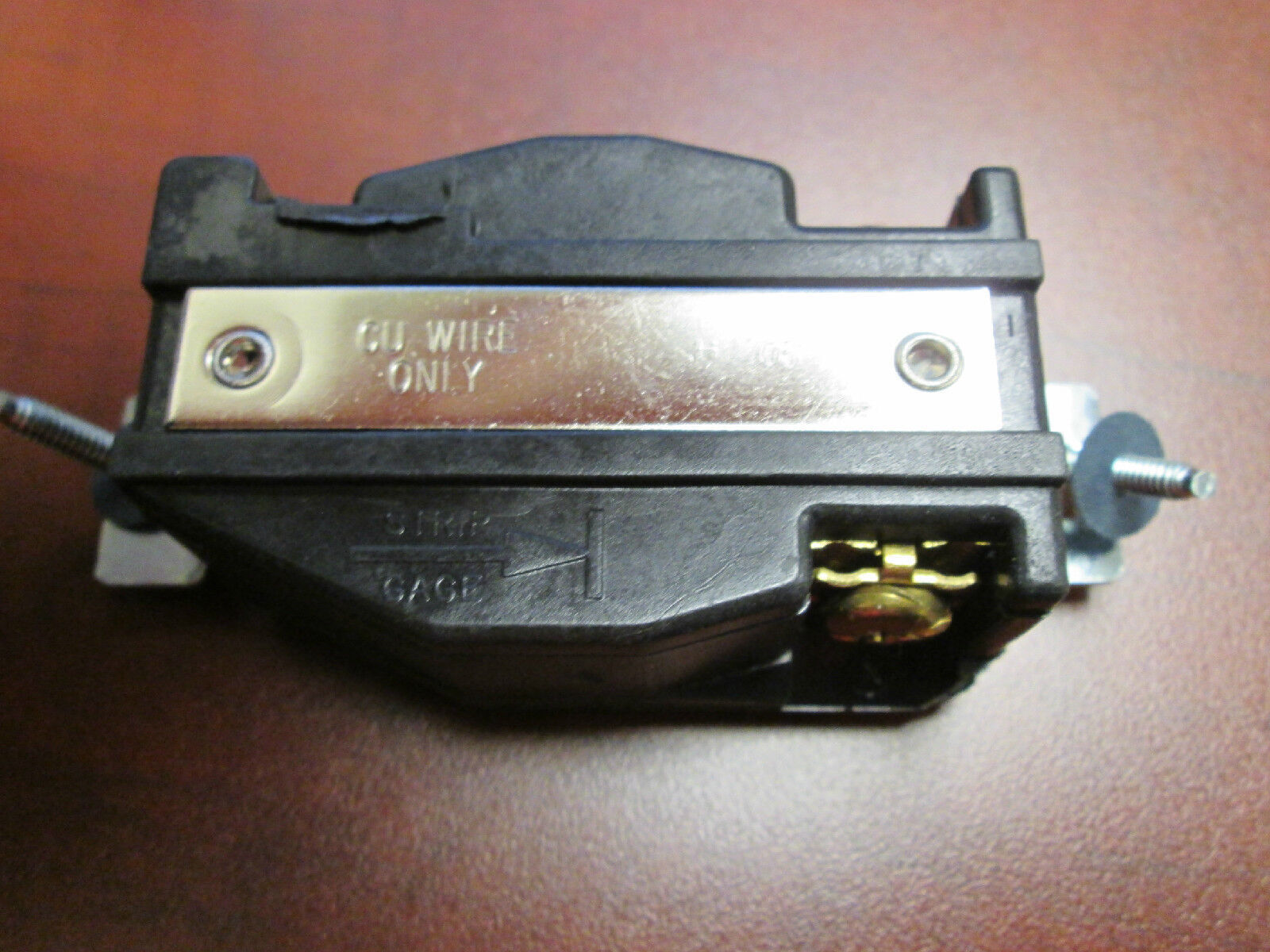 Cooper Receptacle CWL820R Lot of 3 New Surplus