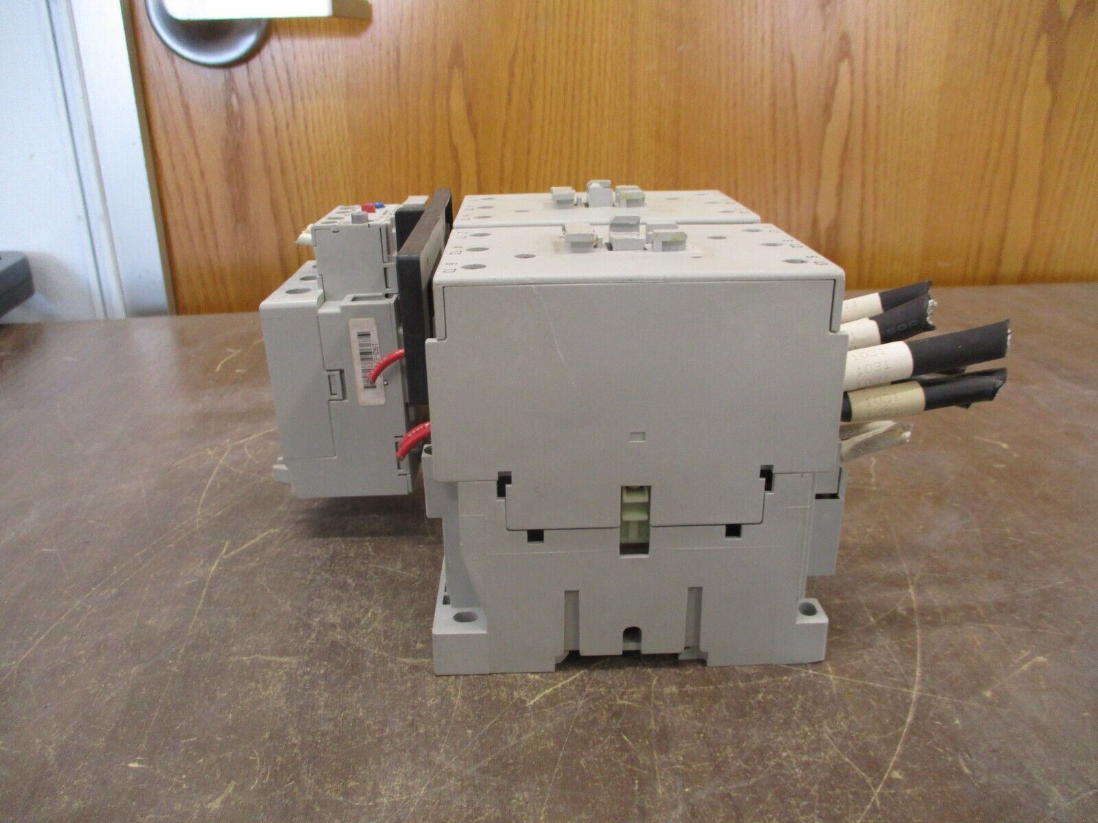 Allen-Bradley Reversing Starter 100-C72*00 / 193-EA2KE 120V Coil Trip: 26-85A