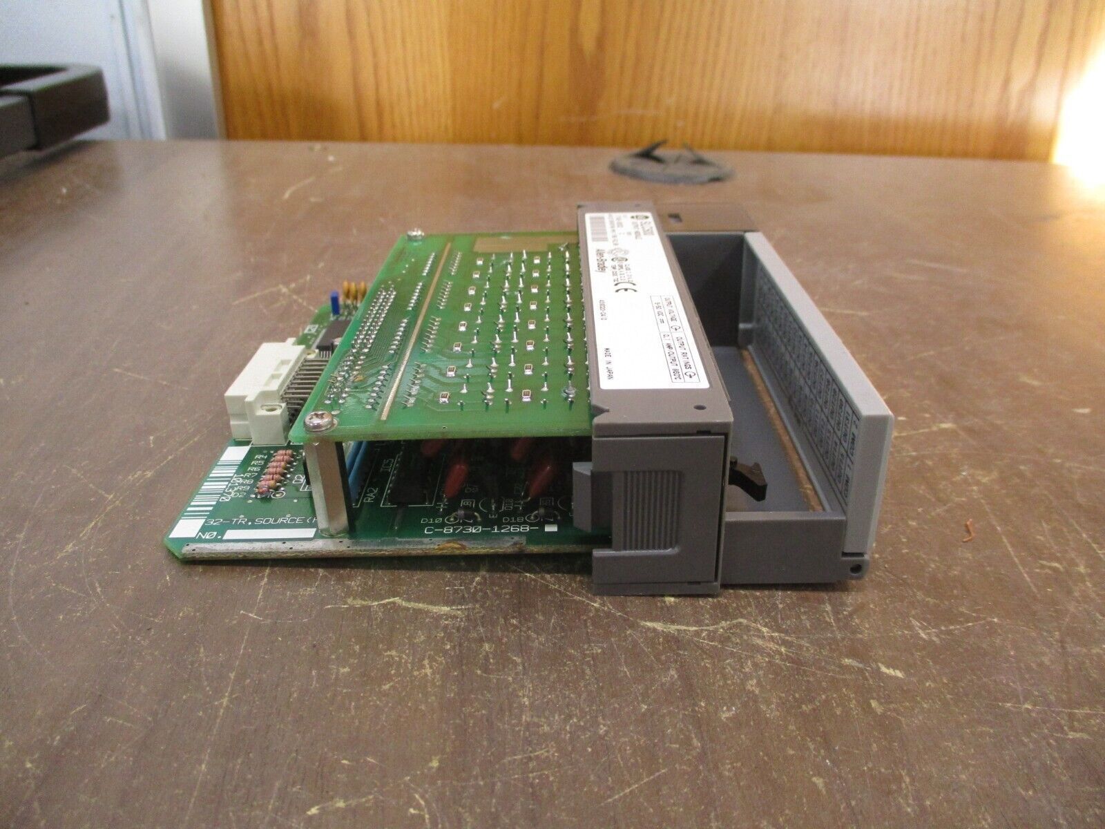 Allen-Bradley SLC500 Output Module 1746-OB32 Ser. C Used