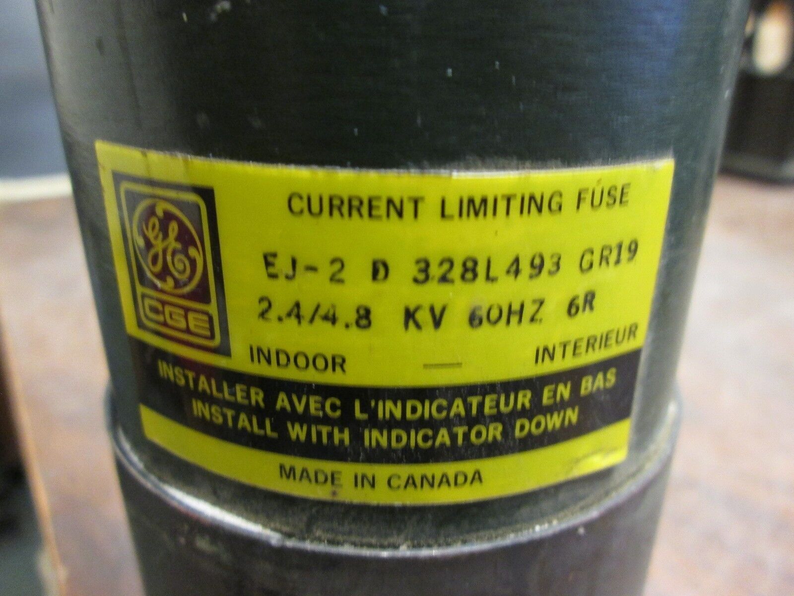 CGE EJ-2 Fuse 328L493 GR19 2.4/4.8KV 6R Rating Used