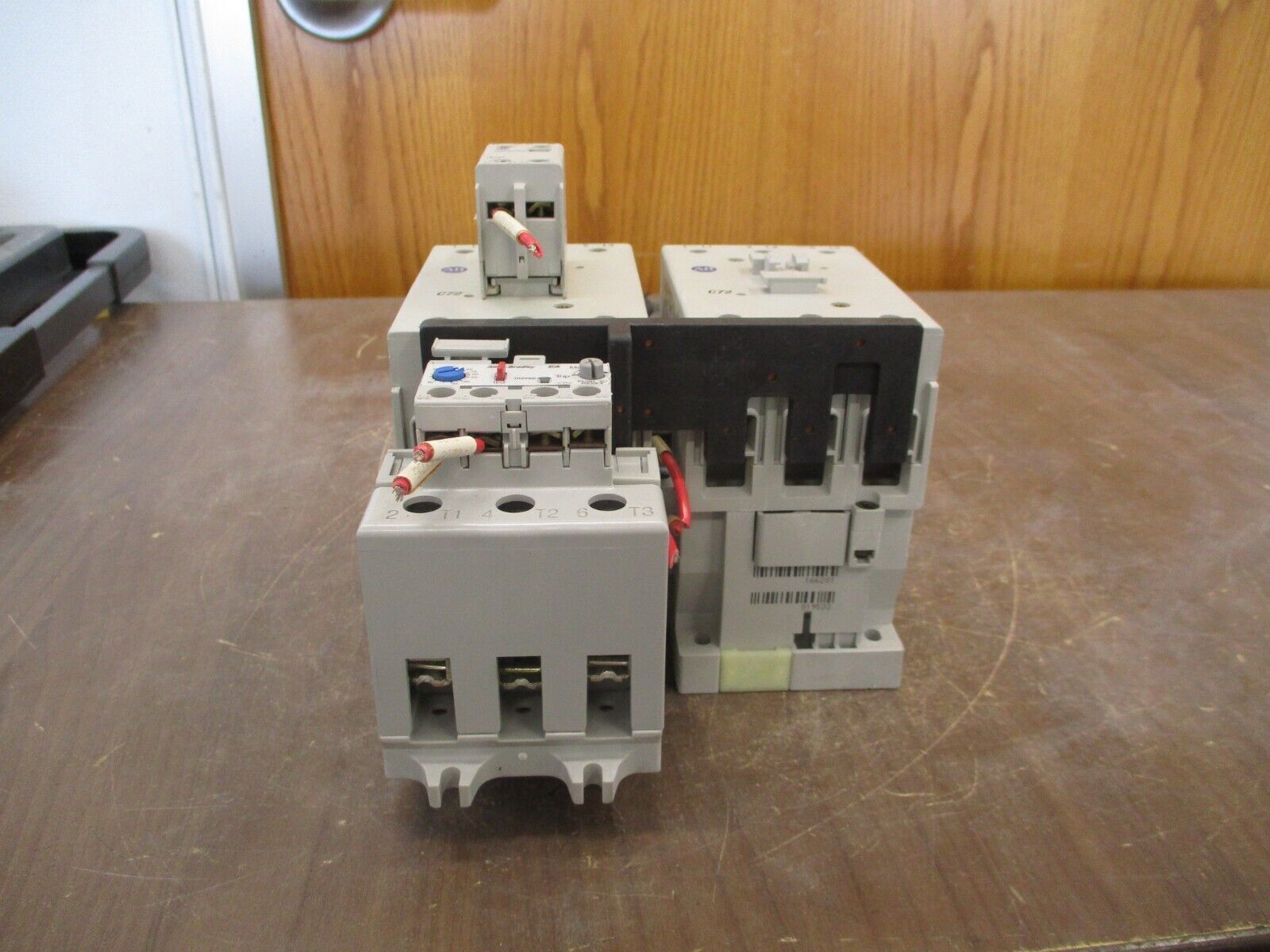 Allen-Bradley Reversing Starter 100-C72*00 / 193-EA2KE 120V Coil Trip: 26-85A