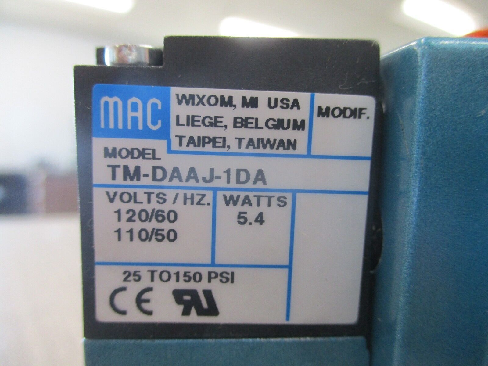 MAC Solenoid Valve 82A-BC-000-TM-DAAP-1DA New Surplus