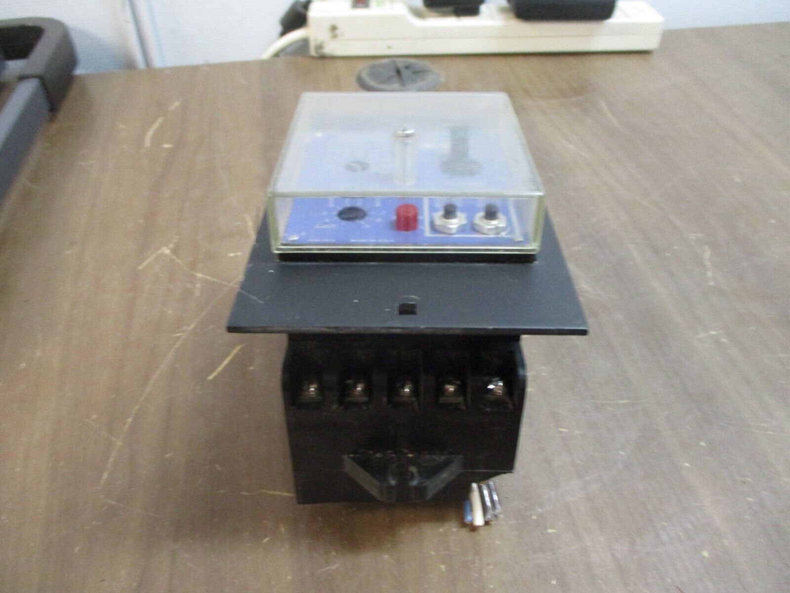 Boltswitch Ground Fault Relay LGFR-2 Pick-Up: 5-60A w/ Interlock Circuit Used