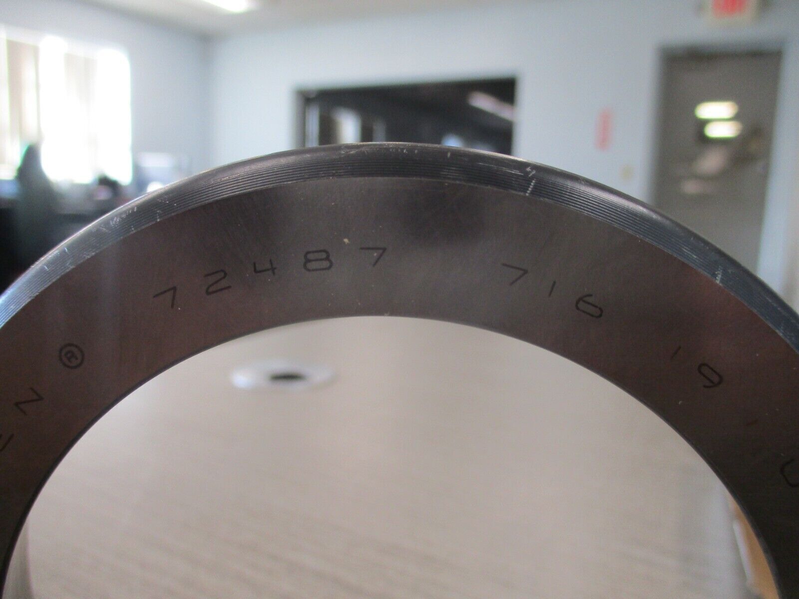 Timken Tapered Roller Bearing 72487 New Surplus