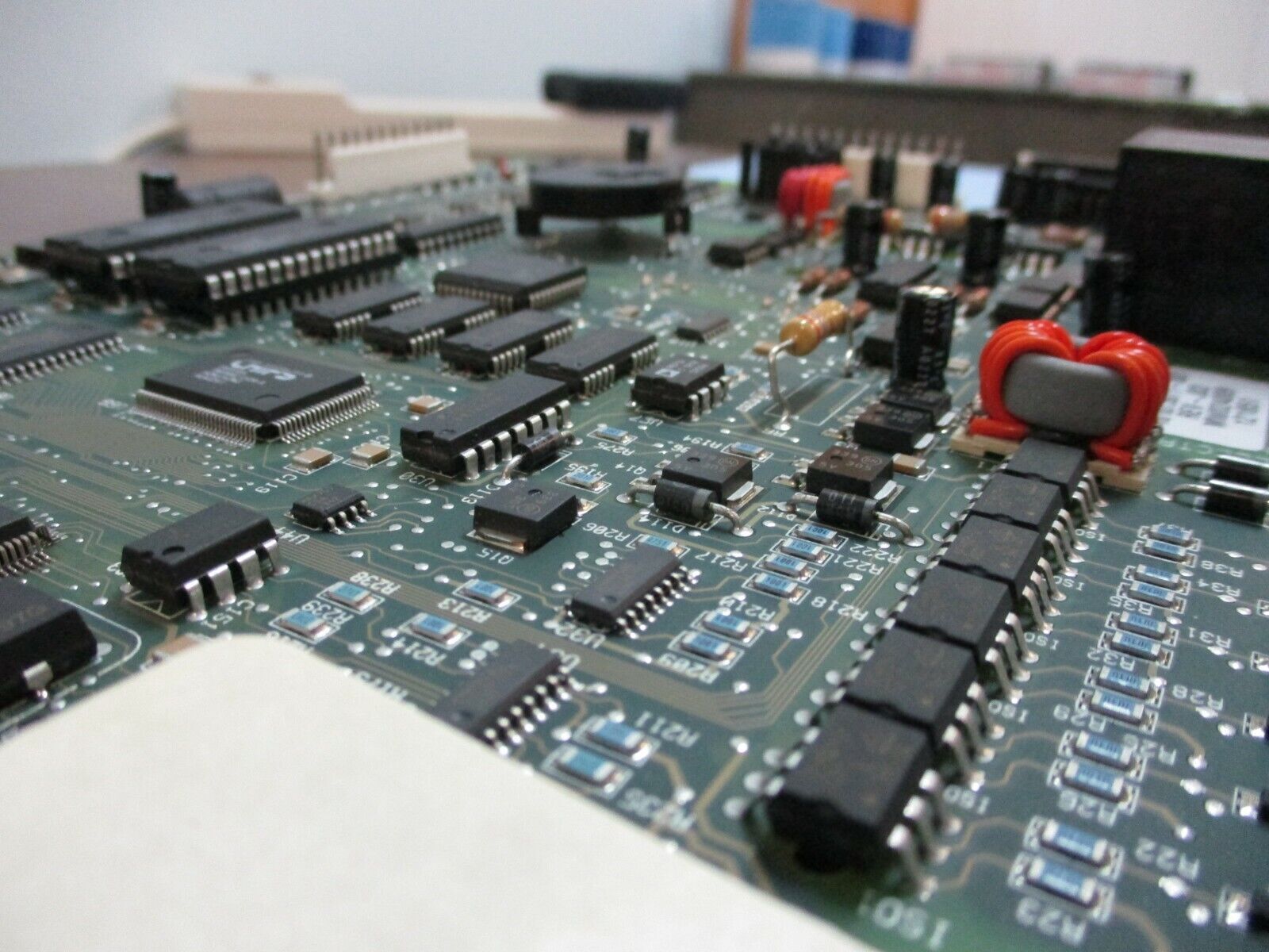 Eaton Monitor Panel Control Board 101073071-001 Rev. J03 Used