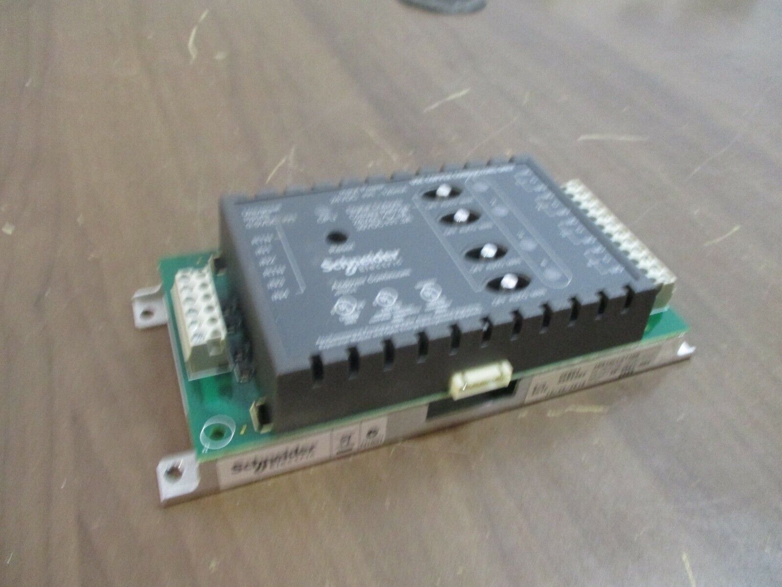 Schneider Electric Andover Continuum Expansion Module XPBD4 Input: 24VDC 125mA