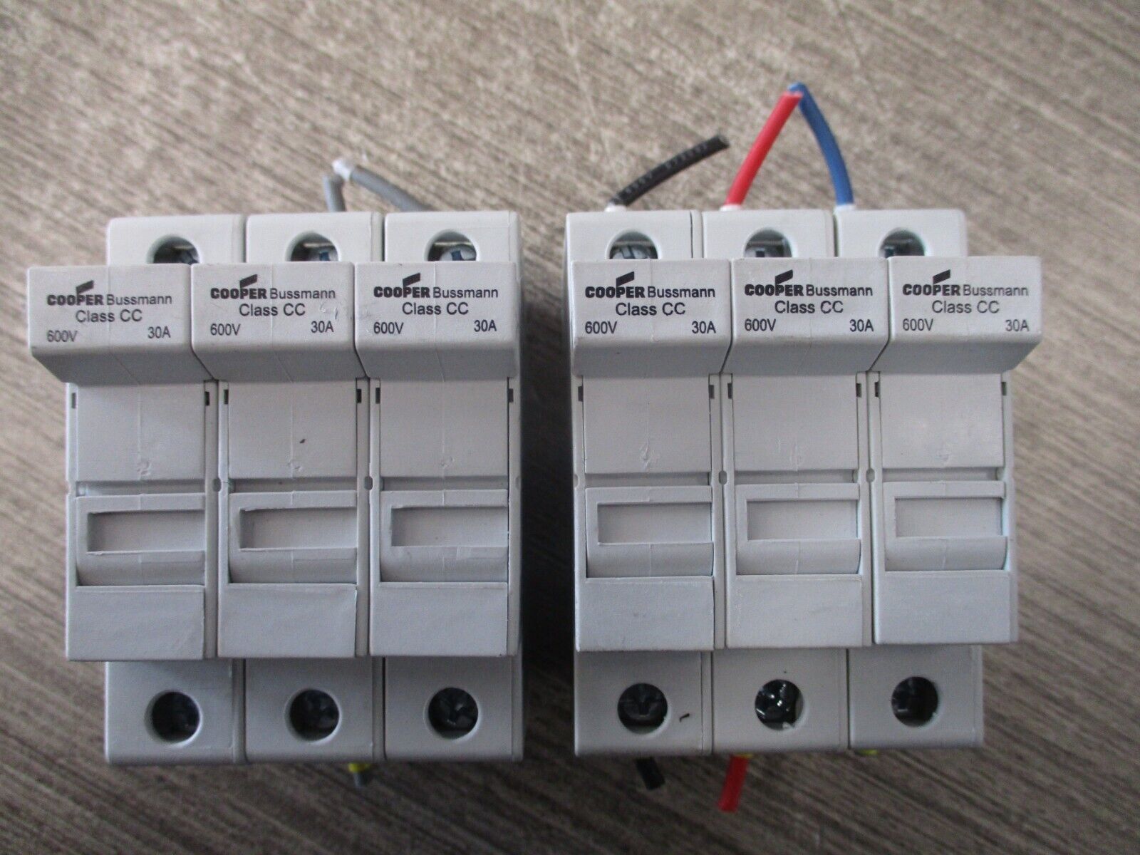 Bussmann Fuseholder CHCC 3 30A 600V 3P *Lot of 2* Used