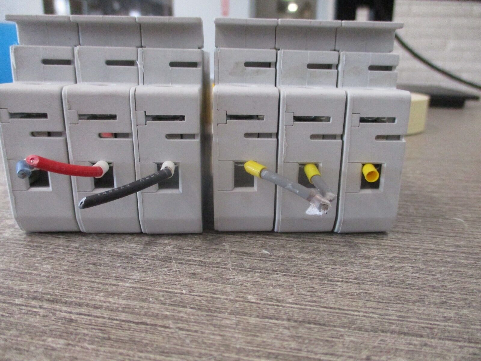 Bussmann Fuseholder CHCC 3 30A 600V 3P *Lot of 2* Used