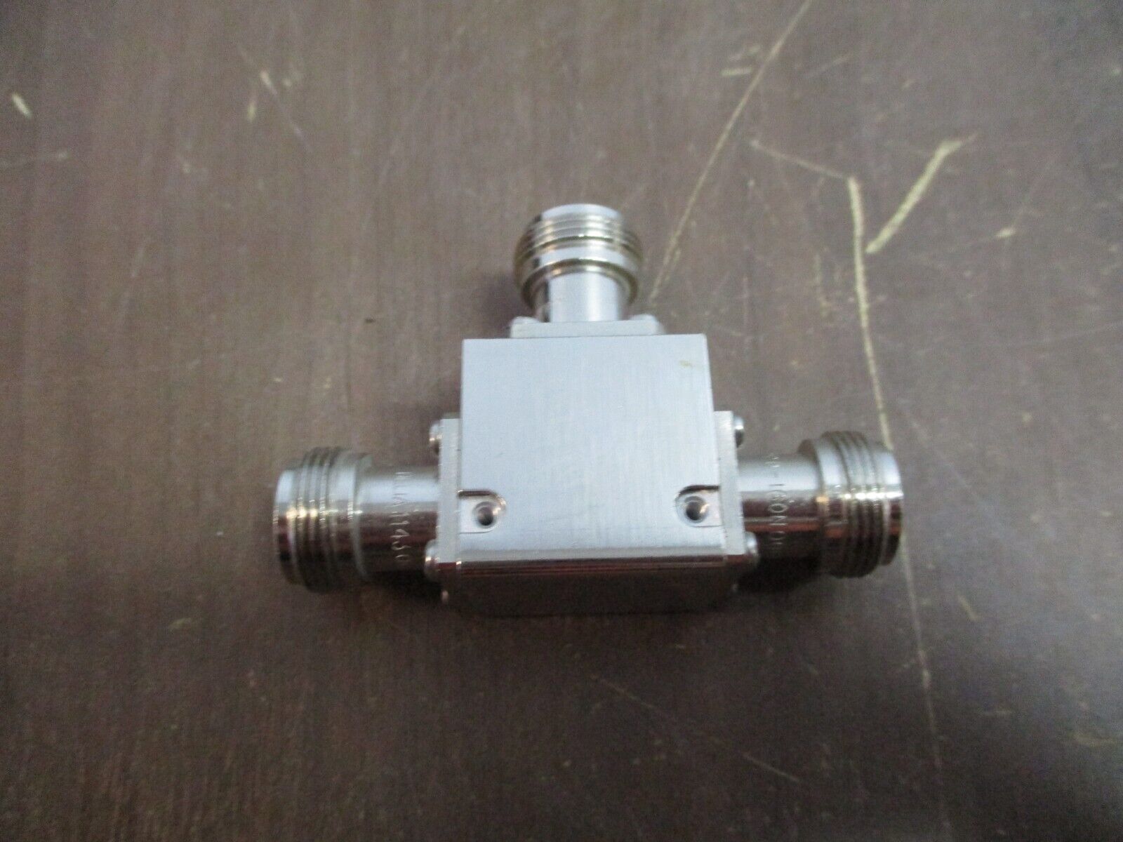 Nova Microwave Isolator 0185CAN Used