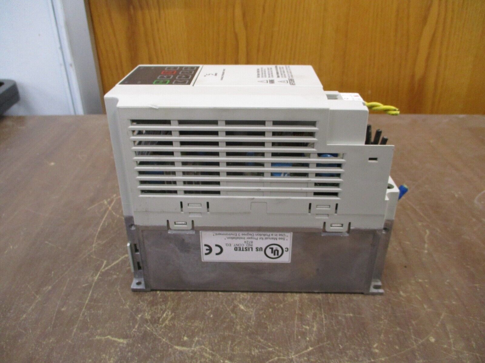 Benshaw RSi Series AC Drive RSi-003-SS-4C 3HP 3Ph *No Terminal Cover* Used