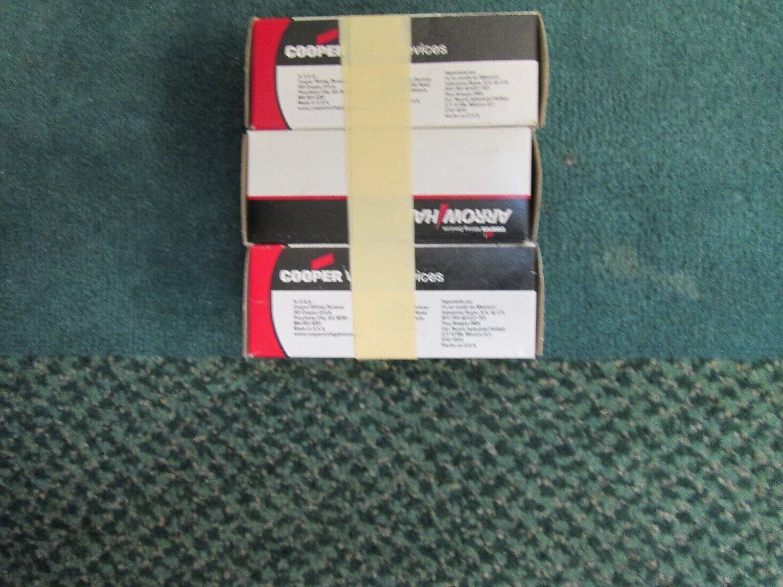 Cooper Receptacle CWL520R L5-20R 20A 125V Lot of 3 New Surplus