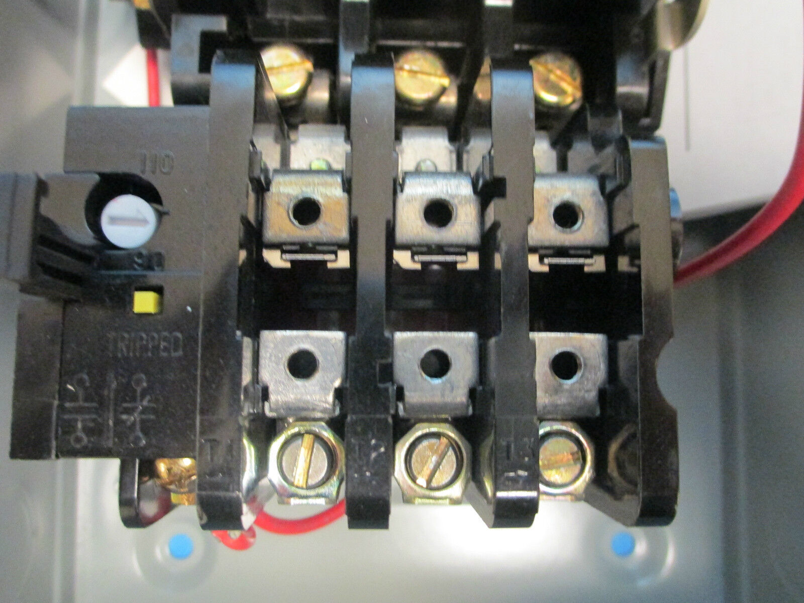 GE Starter With Enclosure CR306D11300AAADA, Size 2 3P 265-277V Coil, New Surplus