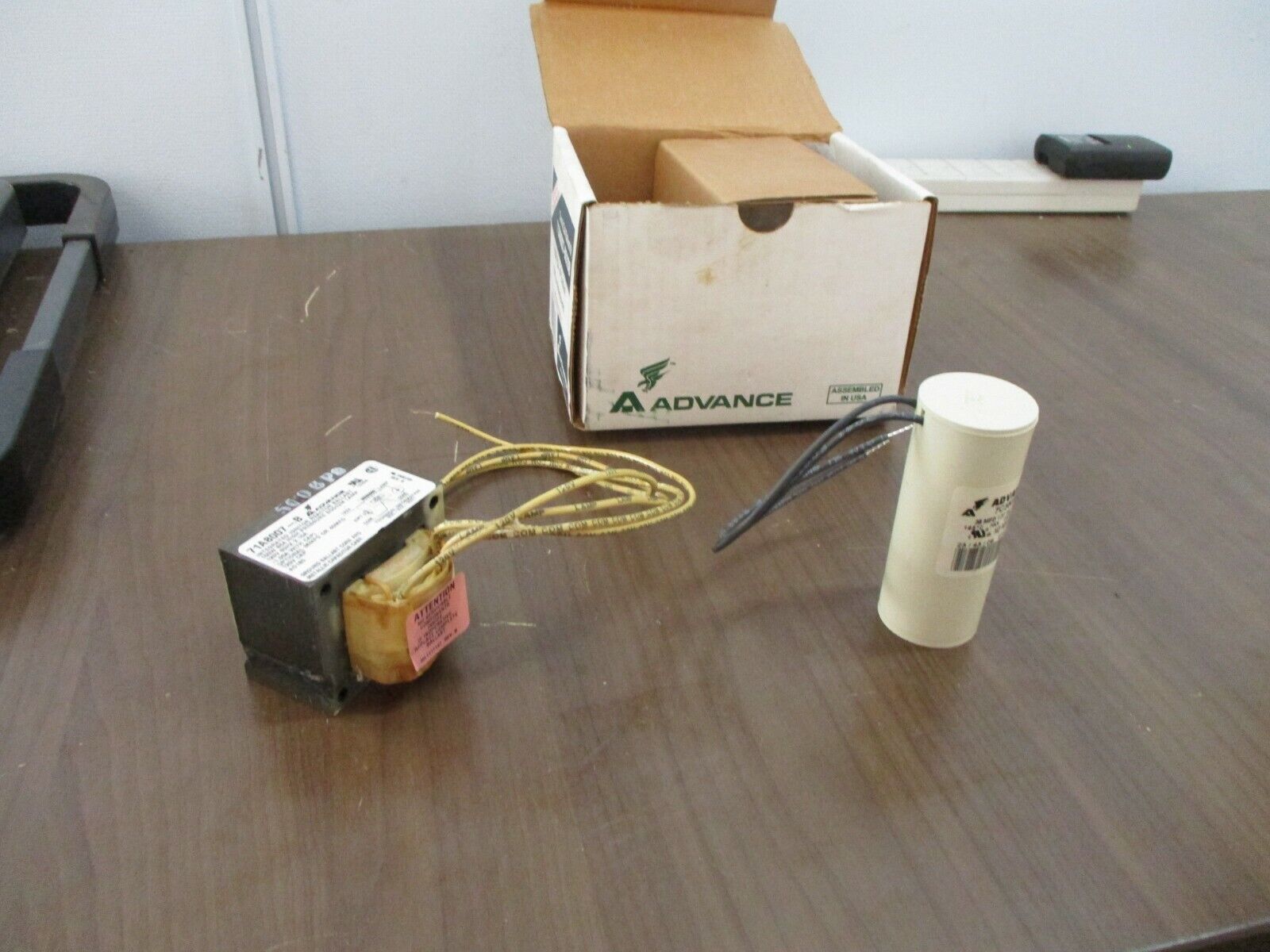 Advance Core & Ballast Kit 71A8007-001DB 100W 120V 60Hz New Surplus