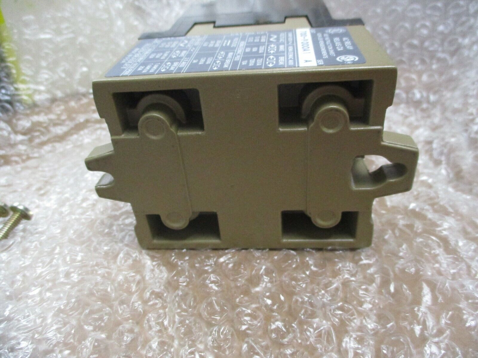 Allen-Bradley Type P Control Relay 700-P000A1 115-120V Coil New Surplus