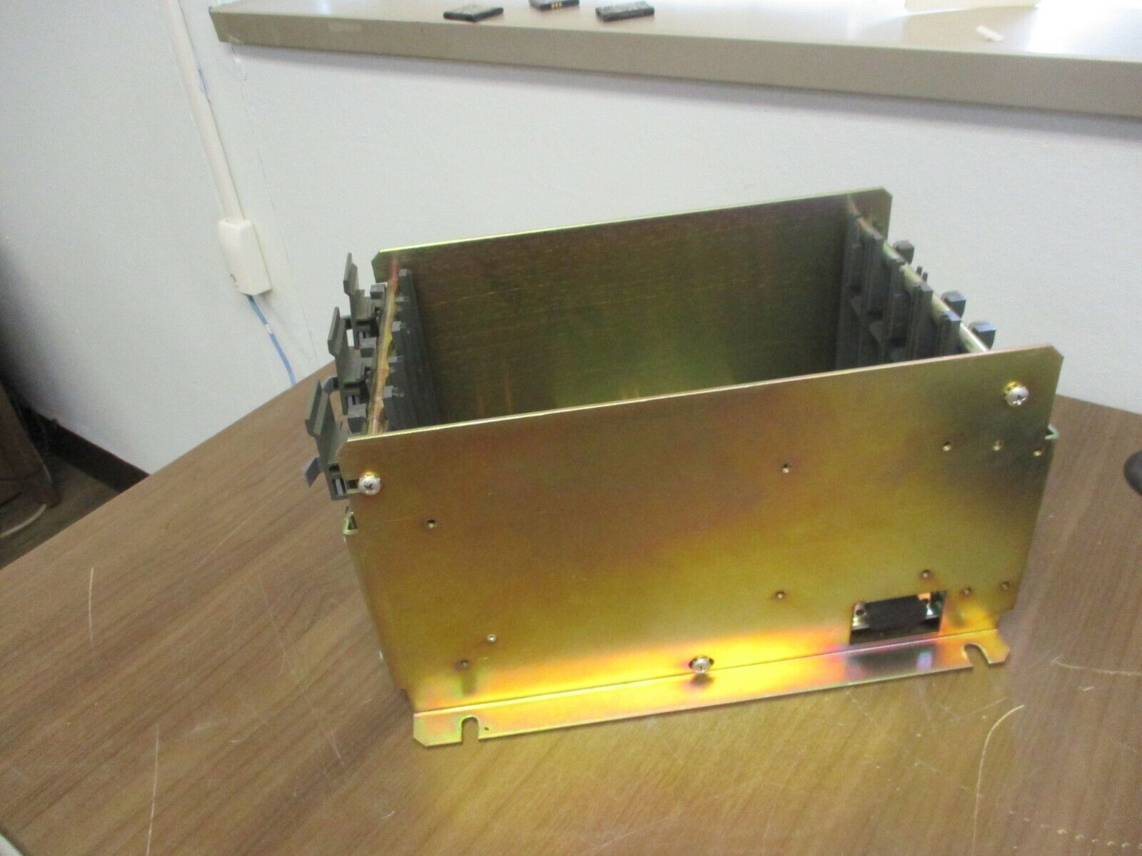 Allen-Bradley I/O Chassis 1771-A1B 4-Slot Used