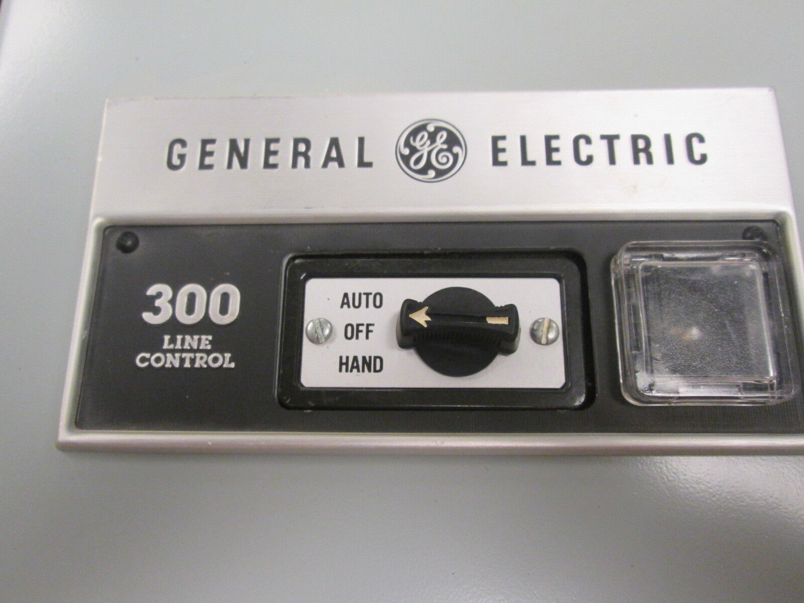 GE Fusible Size 0 Combination CR308B1**AAA 115-120V Coil *No Heaters* Used