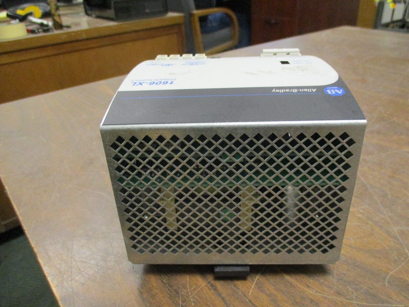 Allen-Bradley Power Supply 1606-XL240EP Used