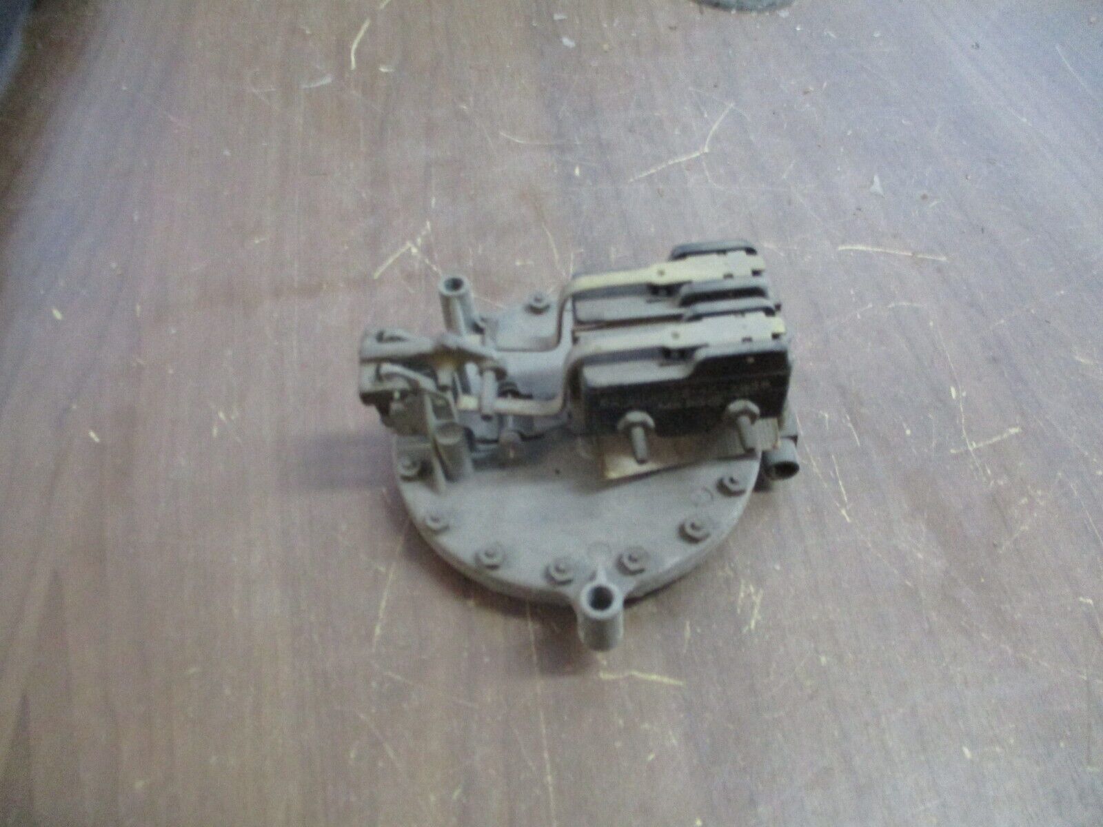 Micro Switch Limit Switch Bz-2RW863-A2 Used