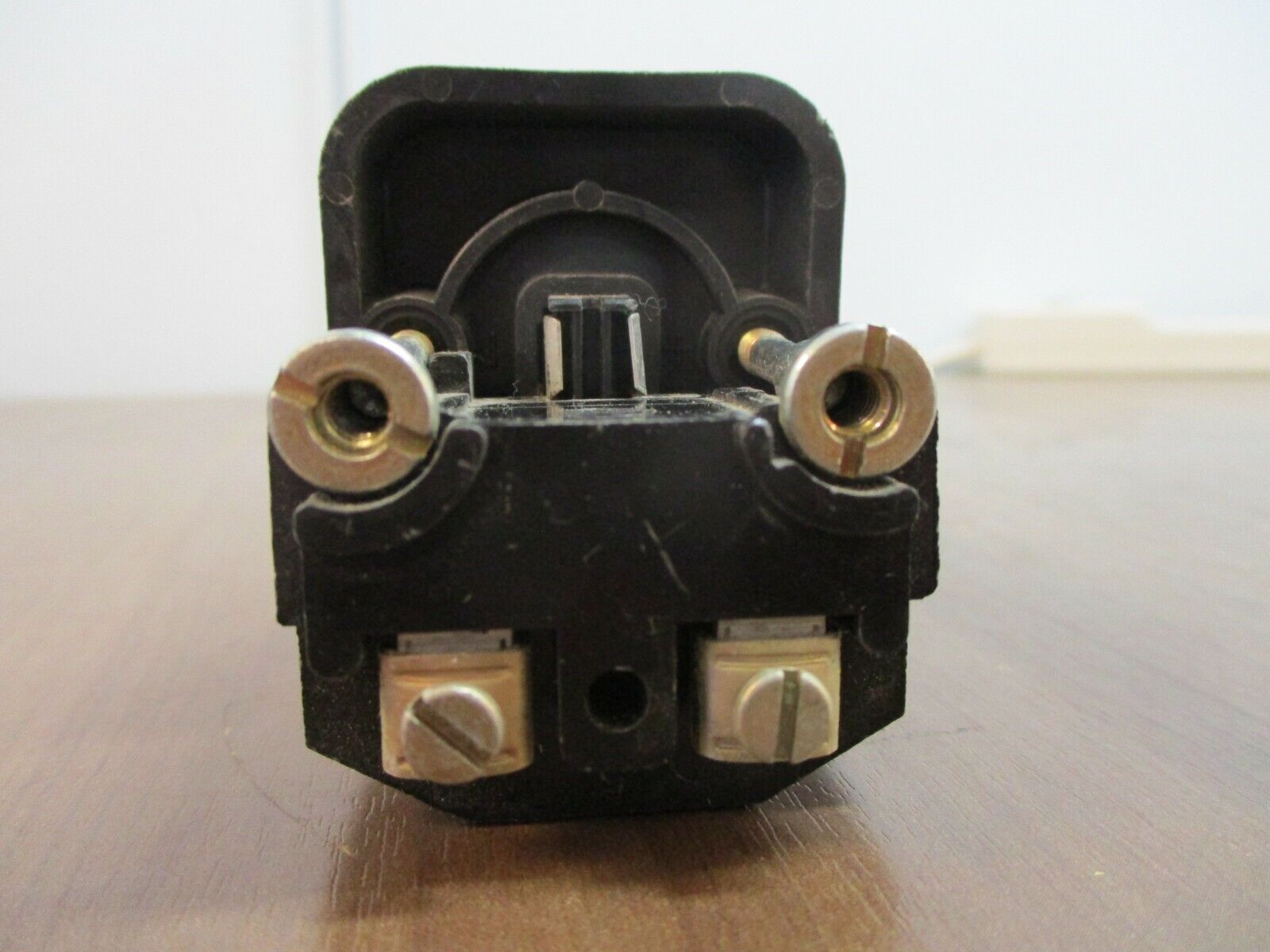 Allen-Bradley Indicator Light 800H-PR16 Ser. C Green 120V 50/60Hz Used