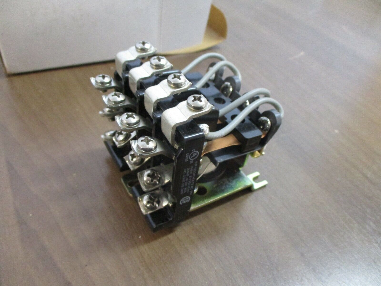 Struthers-Dunn Relay PM-17DY-125 125VDC New Surplus