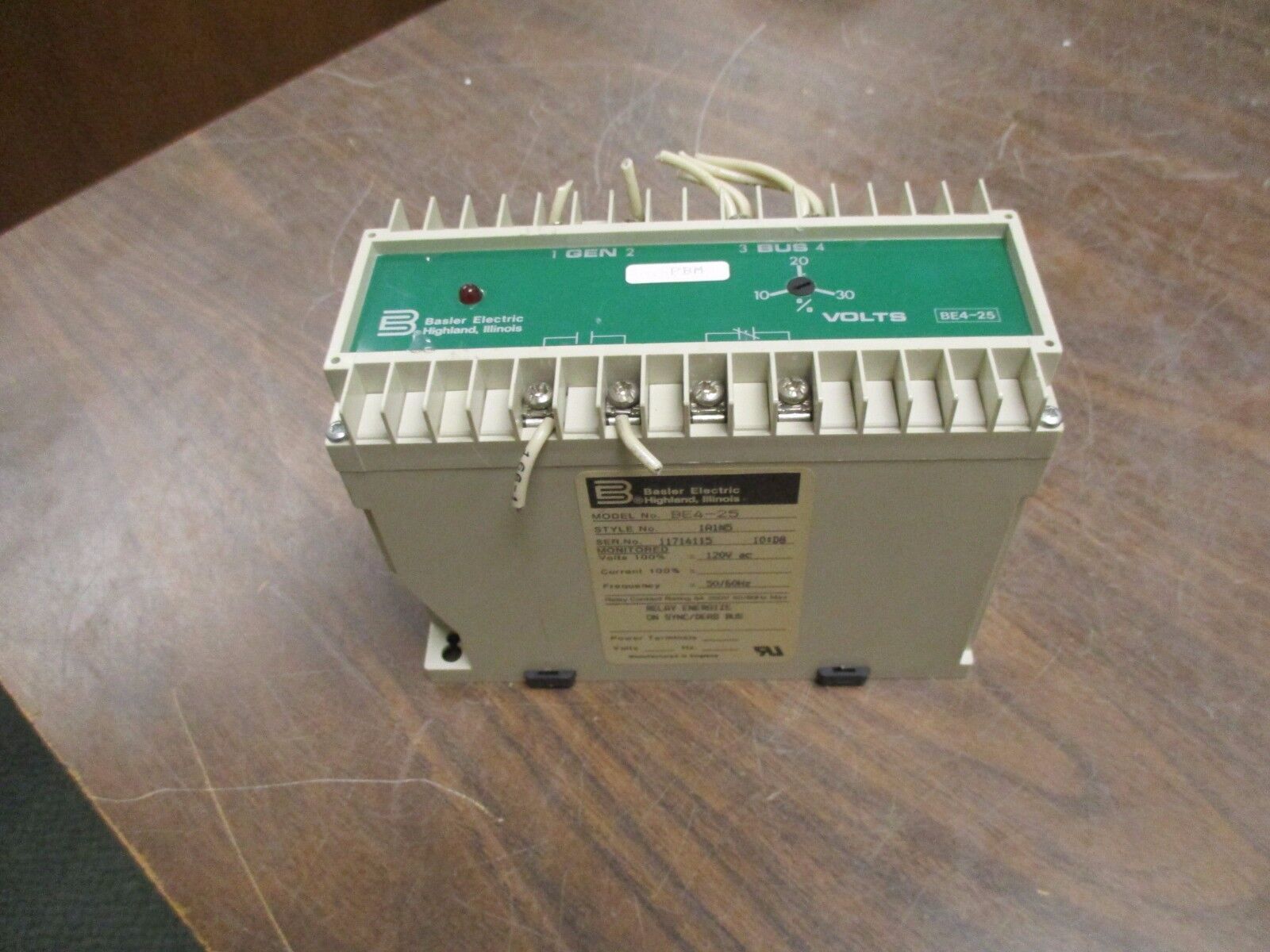 Basler Electric Sync-Check Relay BE4-25 120V 50/60Hz Used