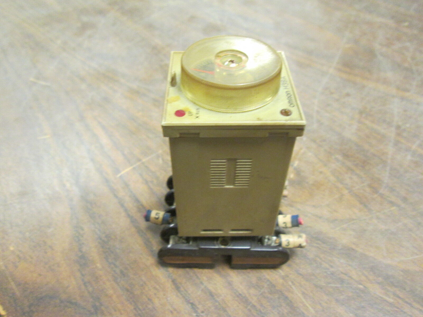 Omron Timer H3BA-8 100/110/120VAC 50/60Hz Used