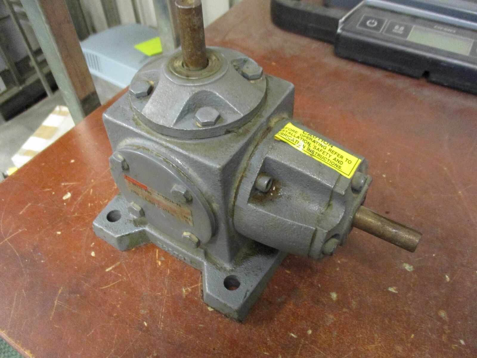 Boston Gear Right Angle Reducer VR131-PM5 4.410HP In 151 LB-In Torque Out Used