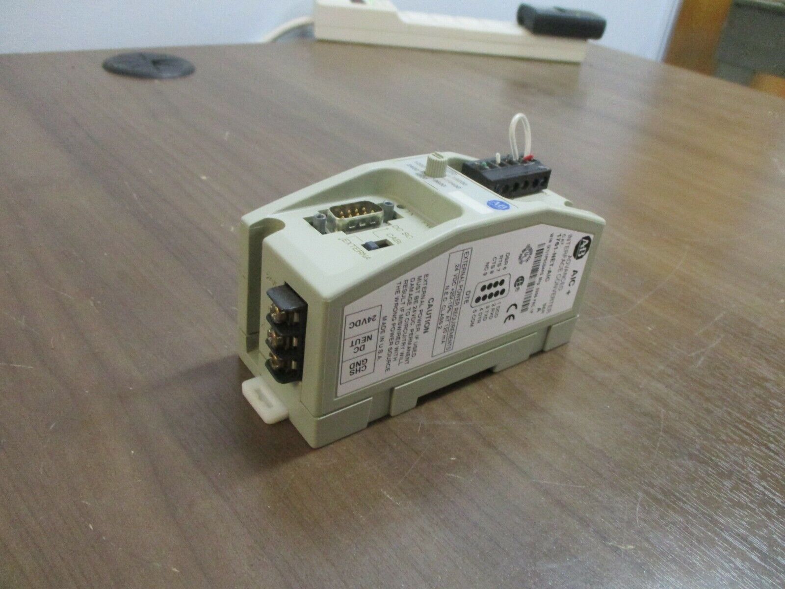 Allen-Bradley Advanced Interface Converter 1761-NET-AIC Ser. A Used