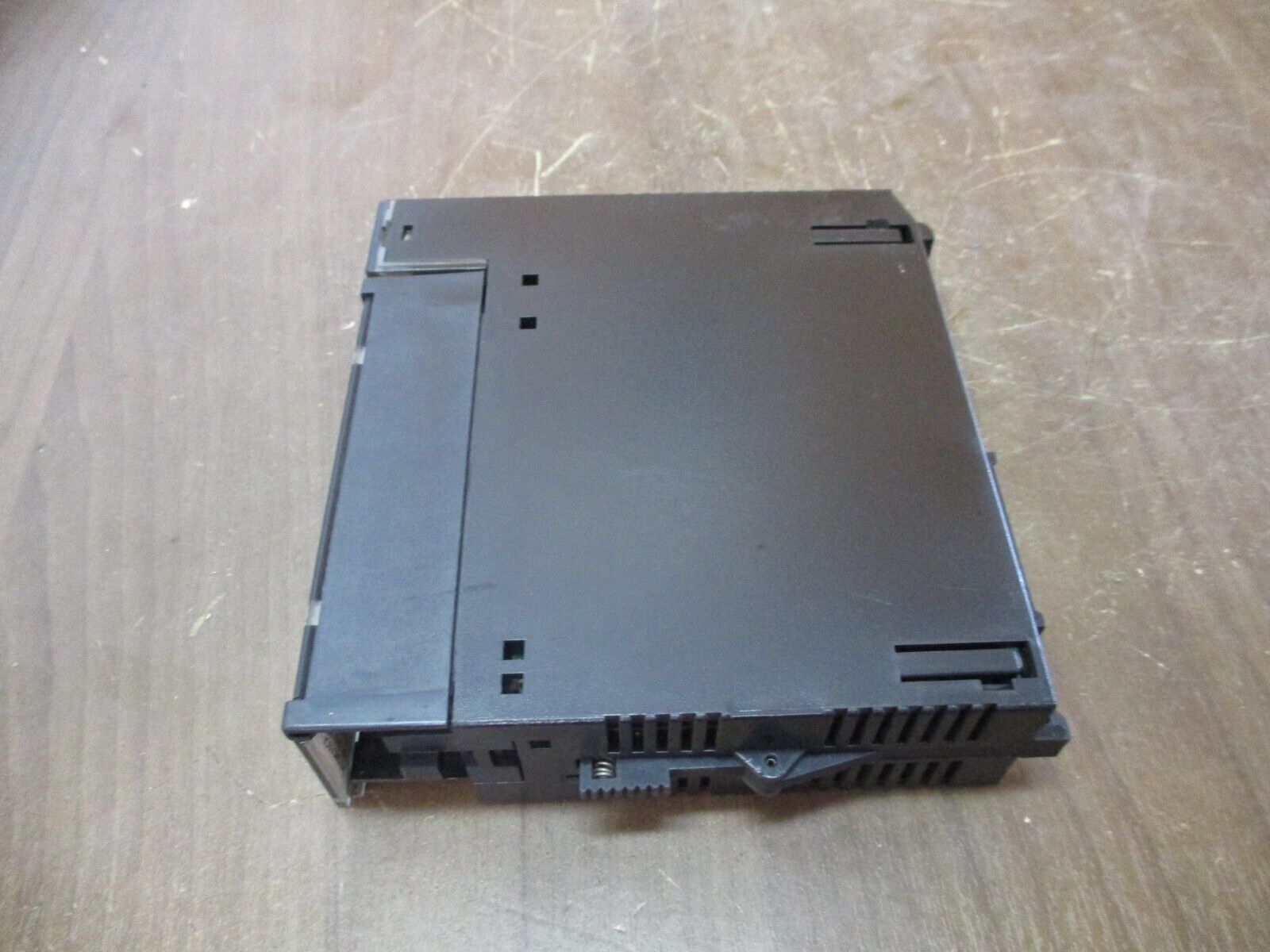 GE Fanuc Input Module IC693MDL645D 24VDC 16PT POS/NEG Logic Used