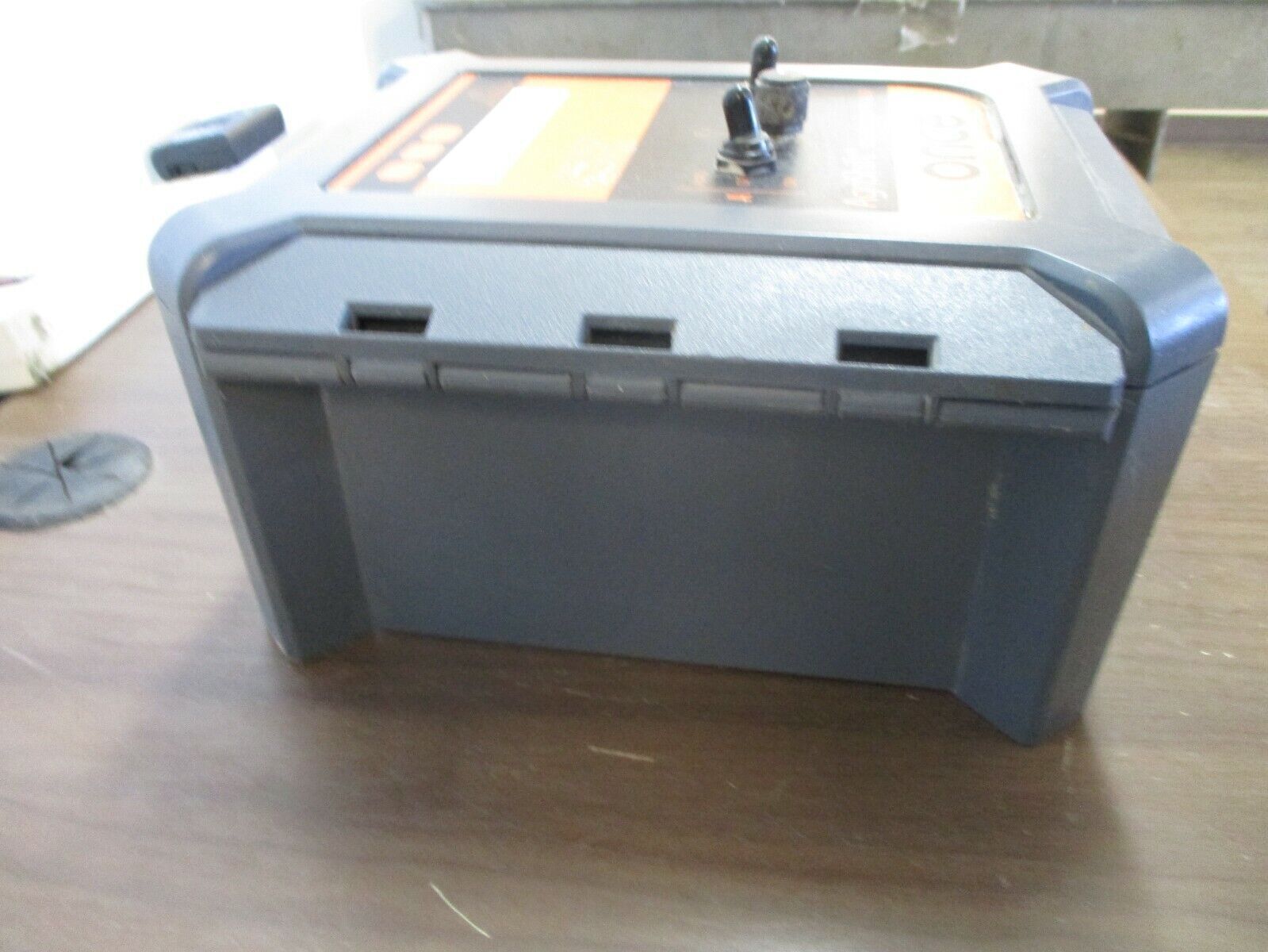 Once Solo LEL-0.2-120V AgriShift Lighting Controller 30-014-00135 Used
